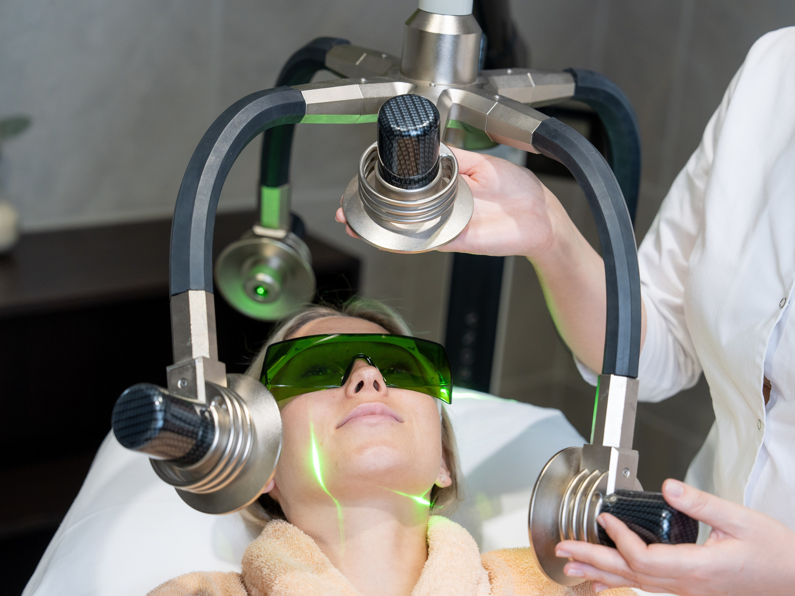 Контент съемка для медицинского центра в отеле Rosa Springs. Репортажный фотограф в Красной Поляне и Сочи Павлюченко Екатерина