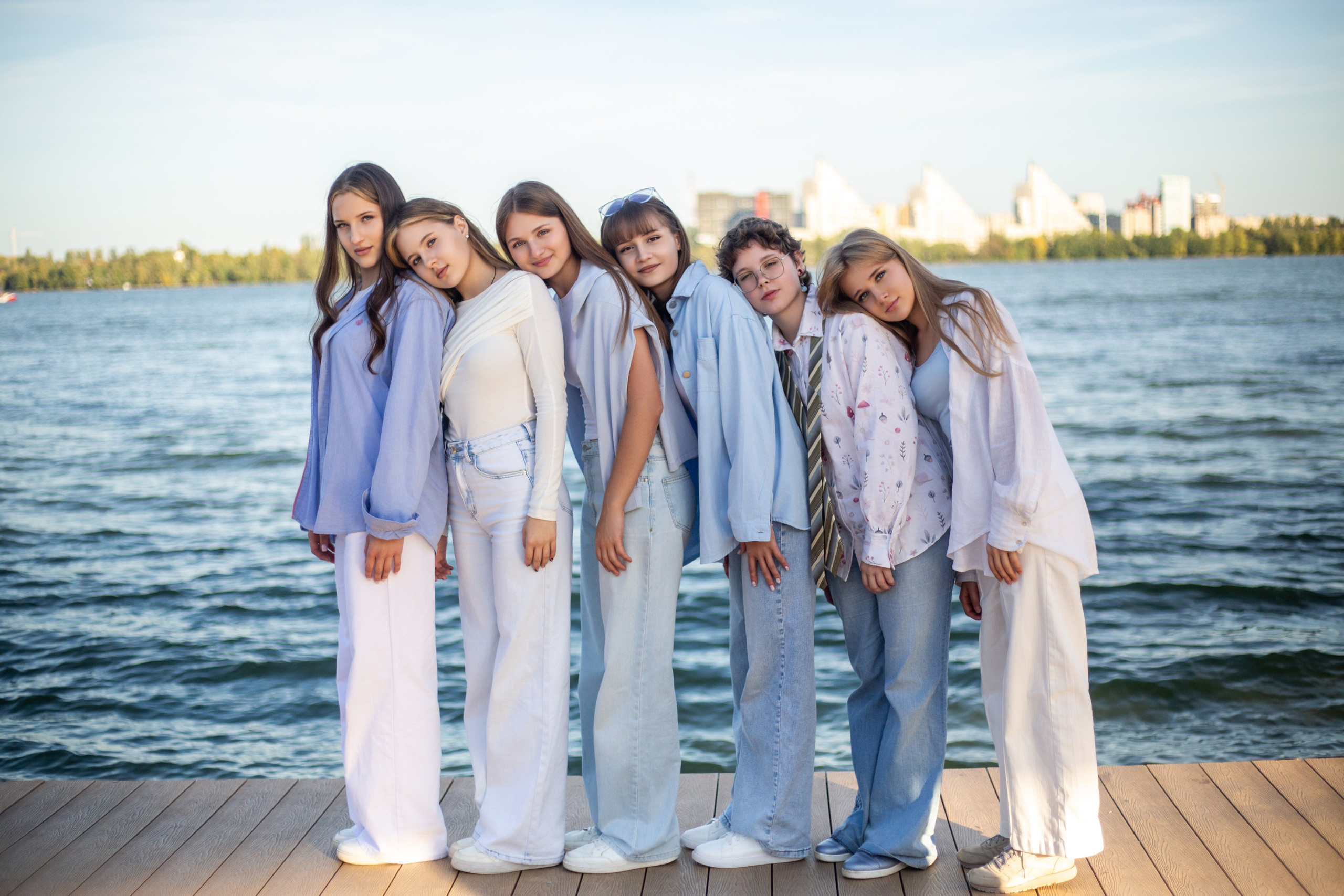 Петровская Набережная. Выпускные альбомы Воронеж " СОКОЛ фото»