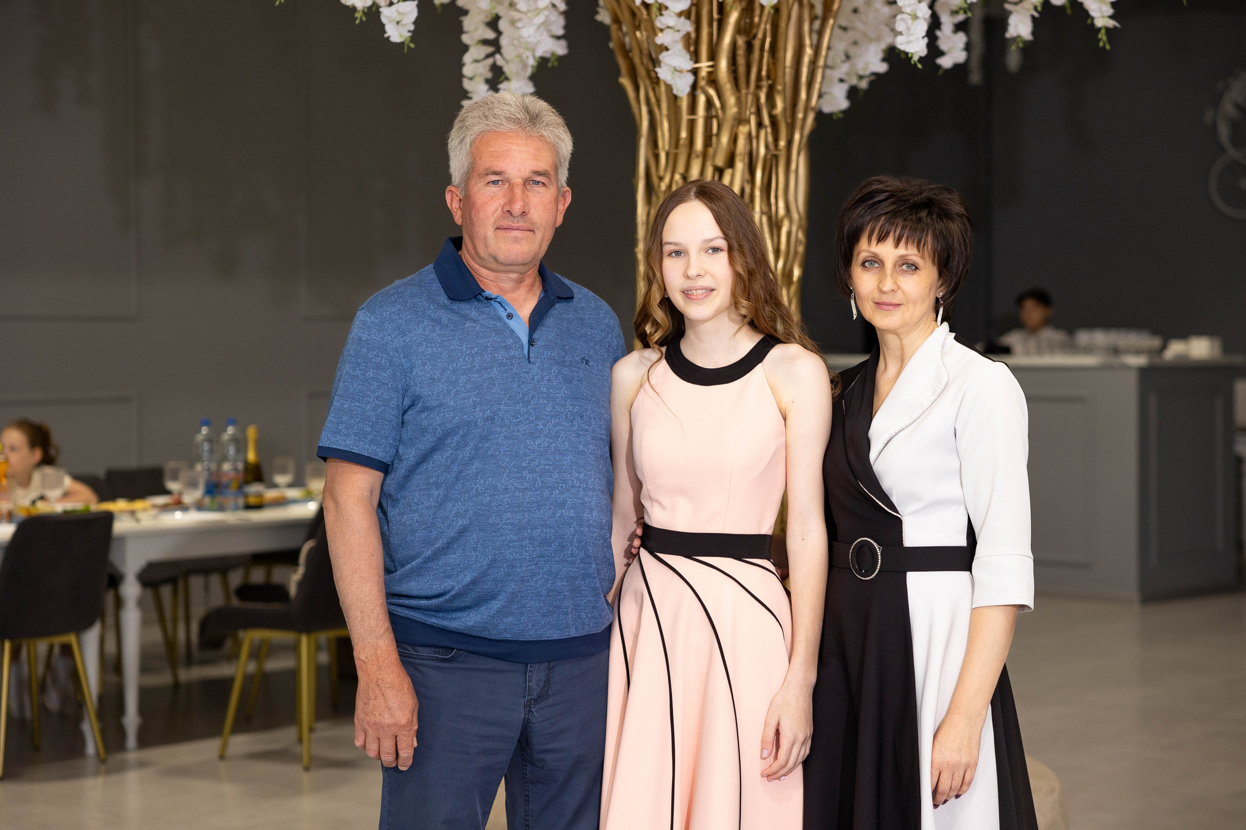 Школа 9 выпуск 2025. Выпускные альбомы в Краснодарском крае