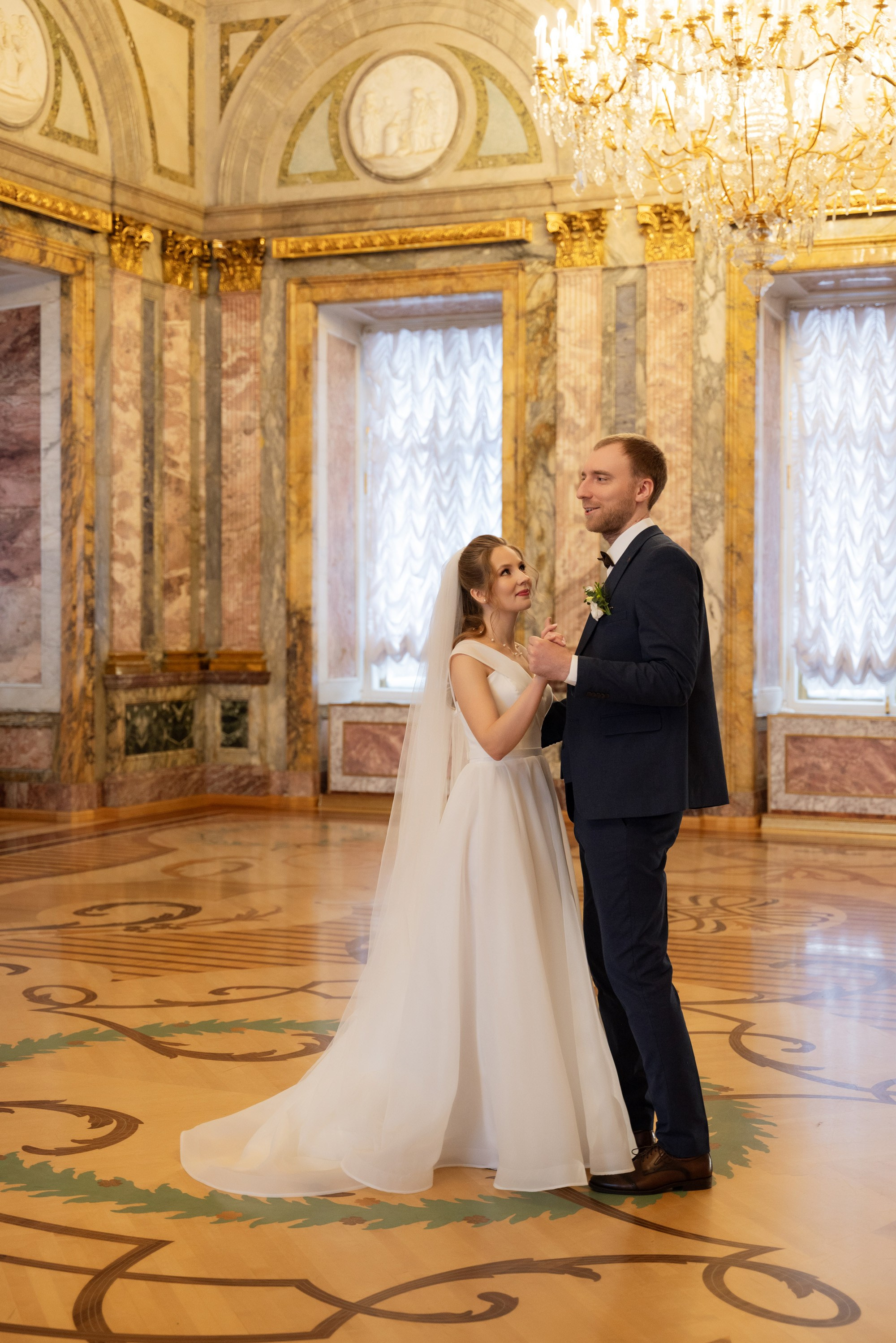 Павел и Антонина | 03.12.23. Свадебный фотограф в Санкт-Петербурге Владислава Тюльпина