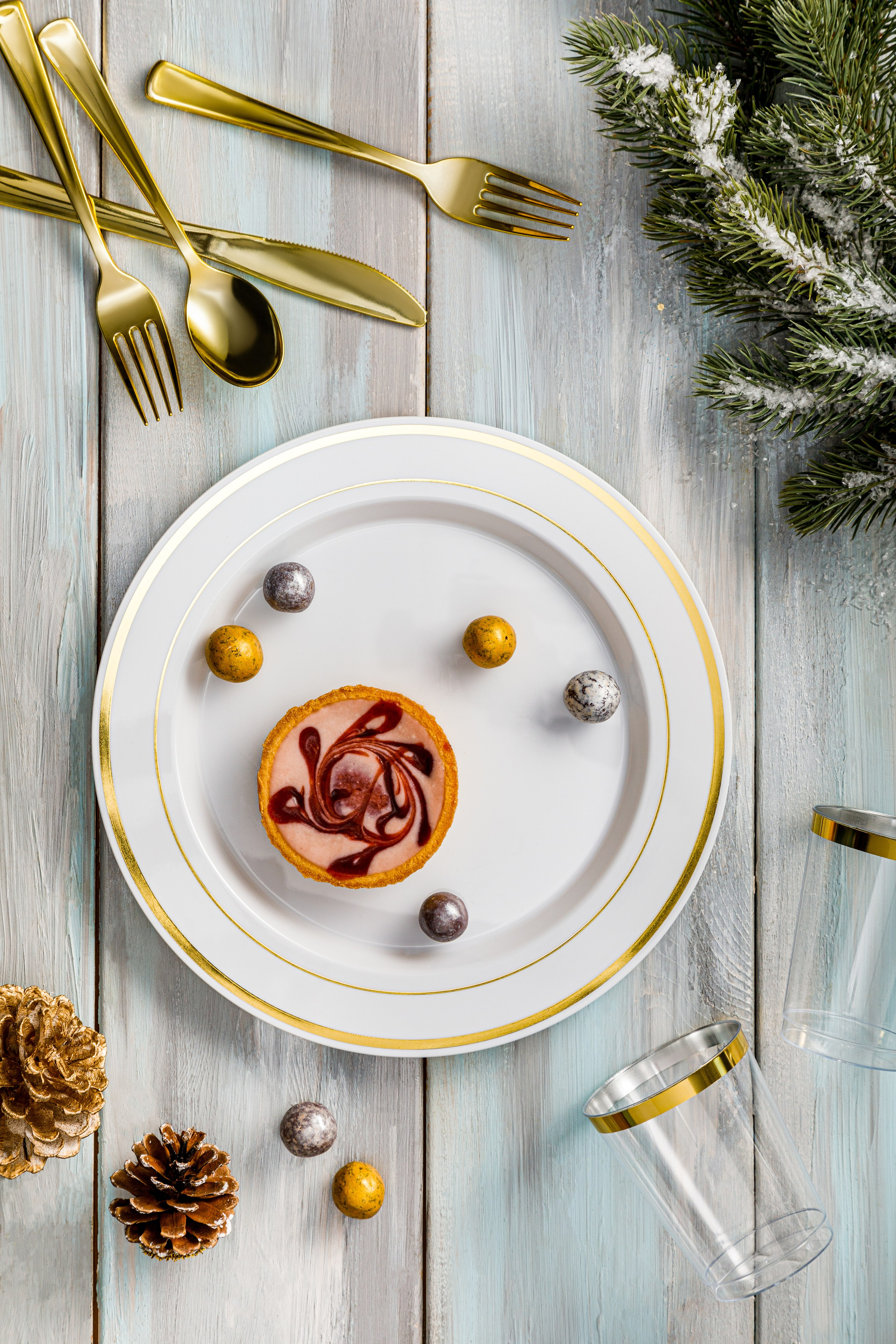 Пластиковая посуда. Сайт о предметной, имиджевой и портретной фотографии, фотограф Фил Киреев