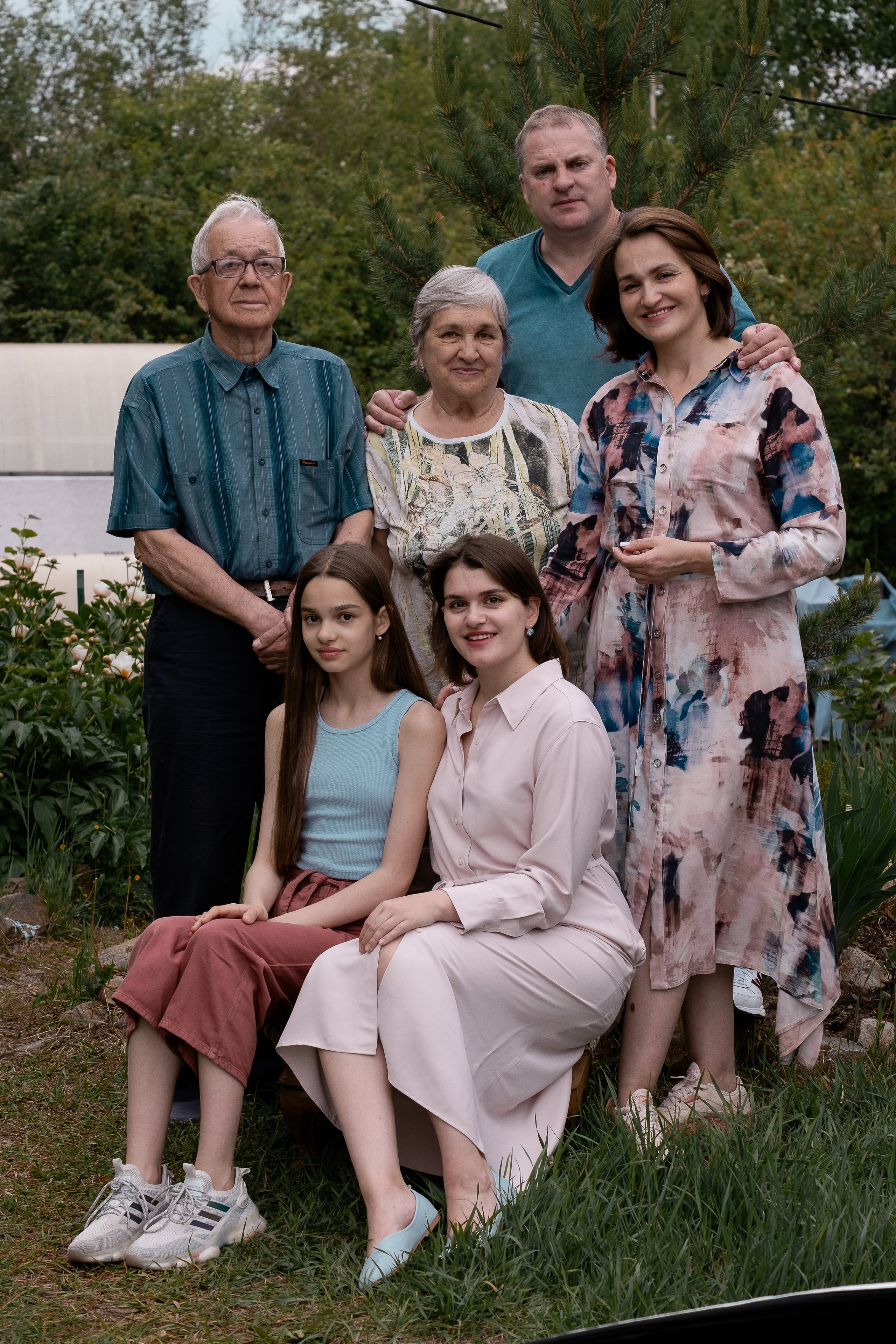 Семейная фотосессия. Портретный фотограф в Чите Анна Камратова. Помогу Вам создать историю, в которой Вы — главный герой!