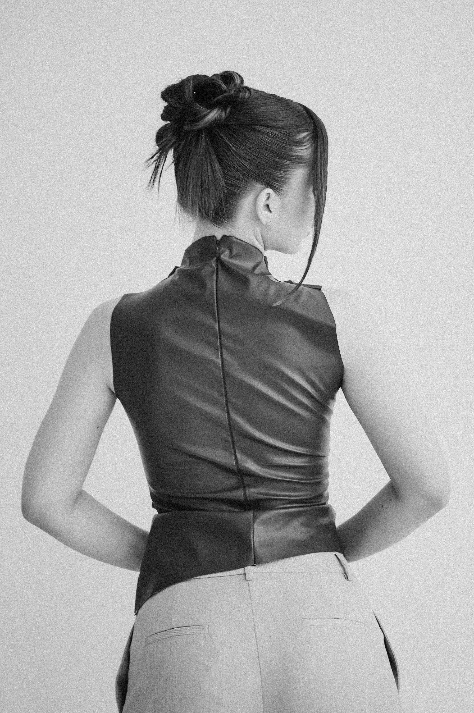 Kira. Я — Алёна и я фотографирую красиво (е)