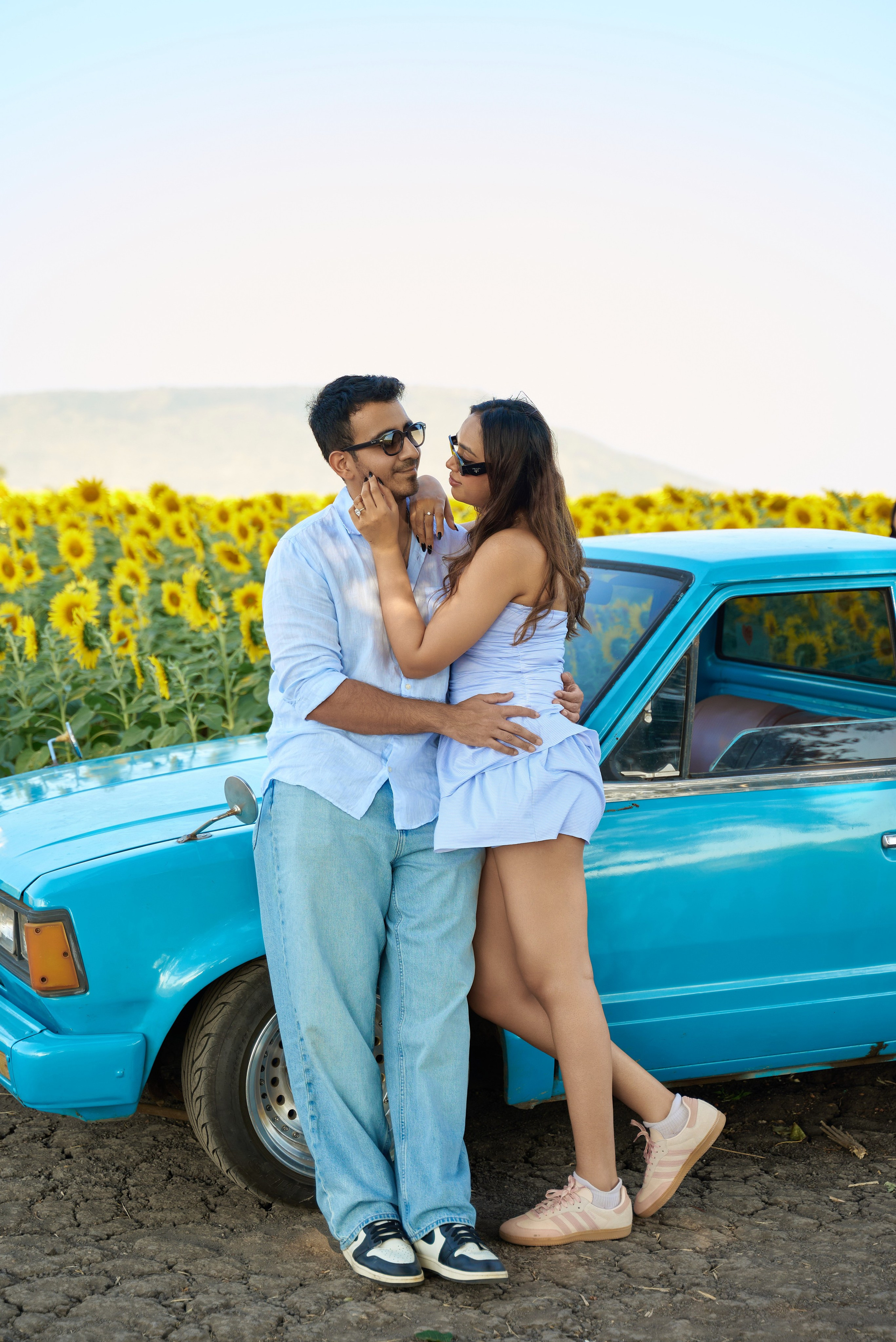 Love in the field. Photographer Bangkok — Pattaya | фотограф Бангкок — Паттайа