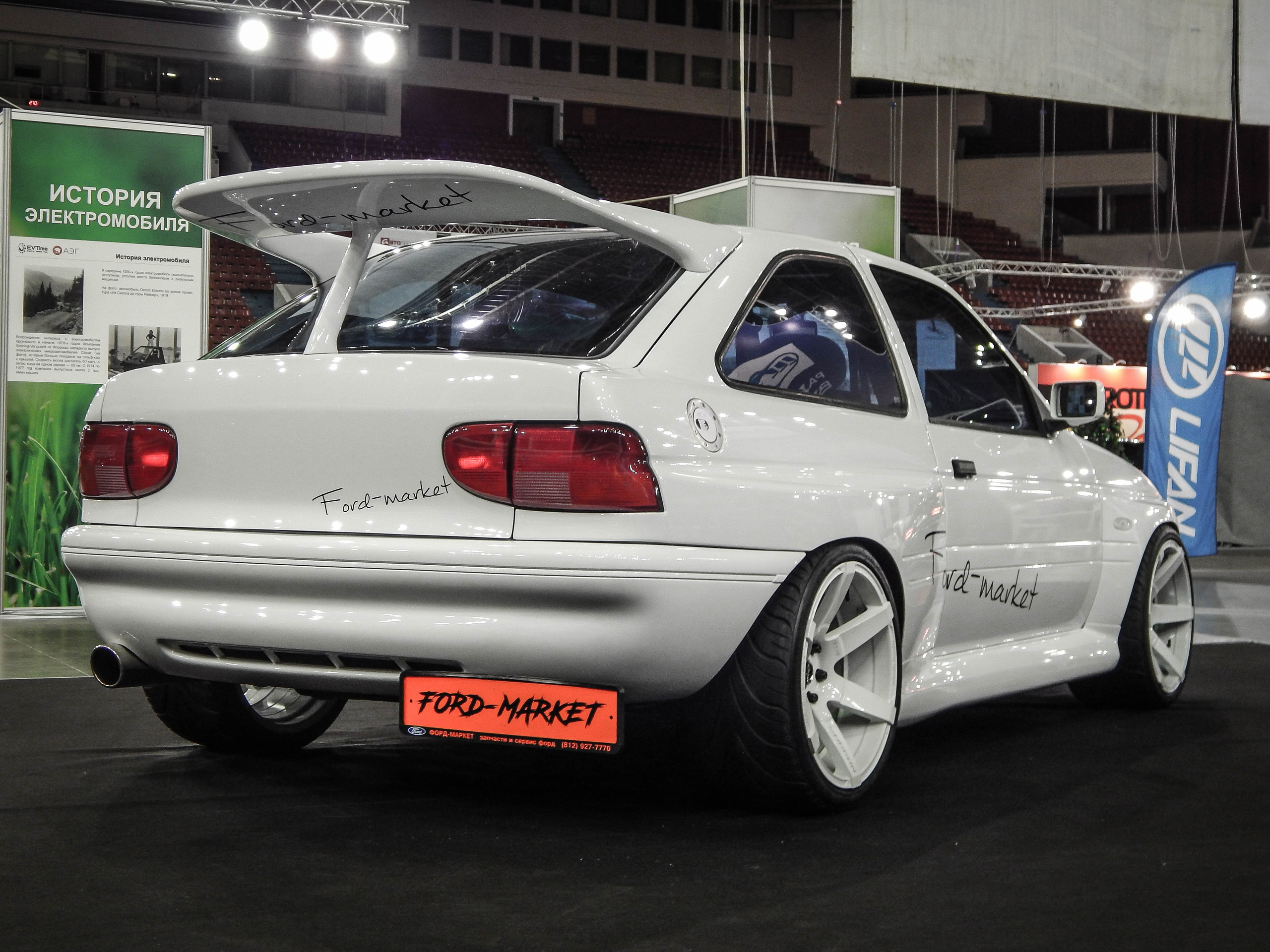 Мир Автомобиля 2018. Александр Попов