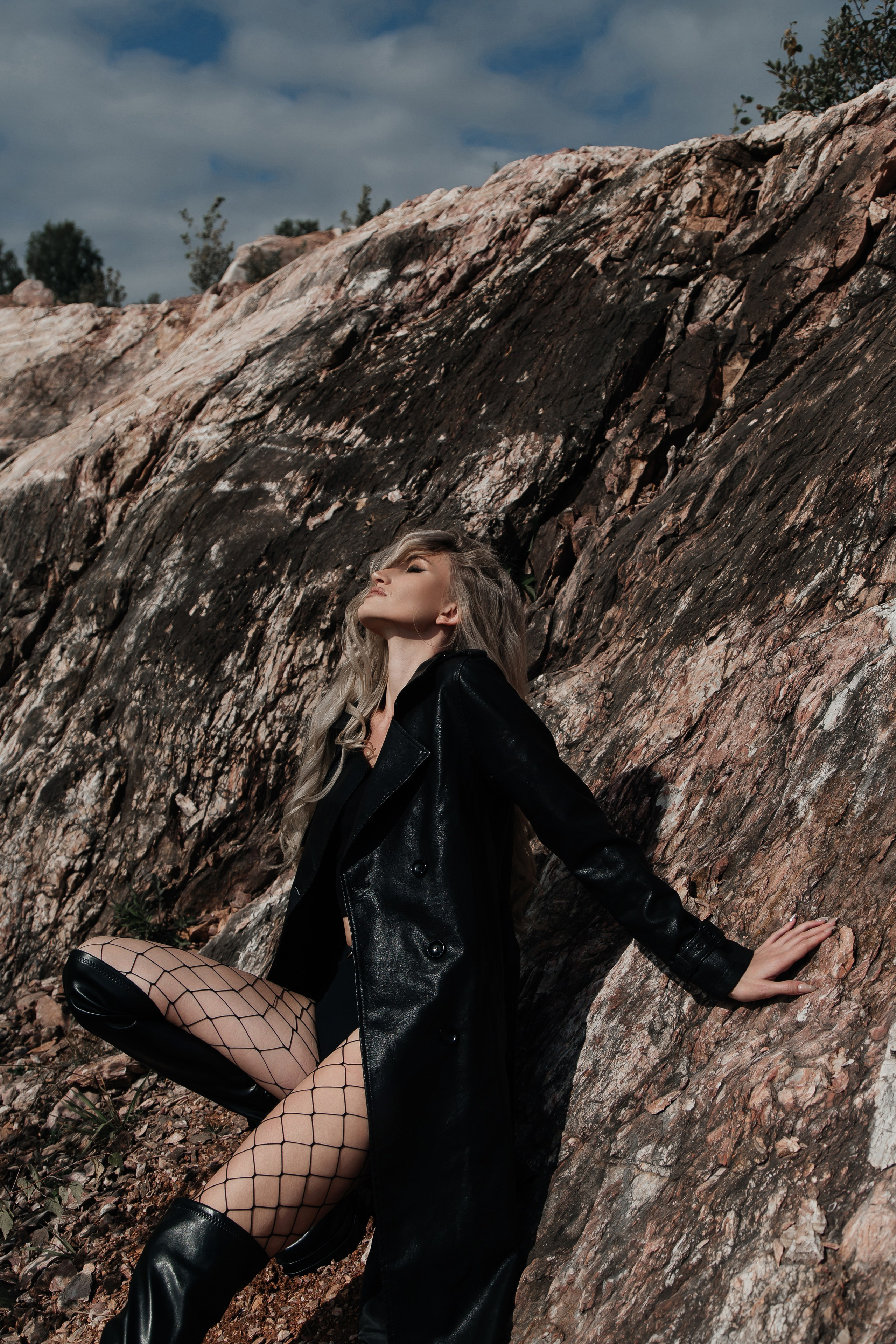 ФОТОСЕССИЯ КО ДНЮ РОЖДЕНИЯ НА МРАМОРНОМ КАРЬЕРЕ. Фотограф в Киселёвске Татьяна Трухалева