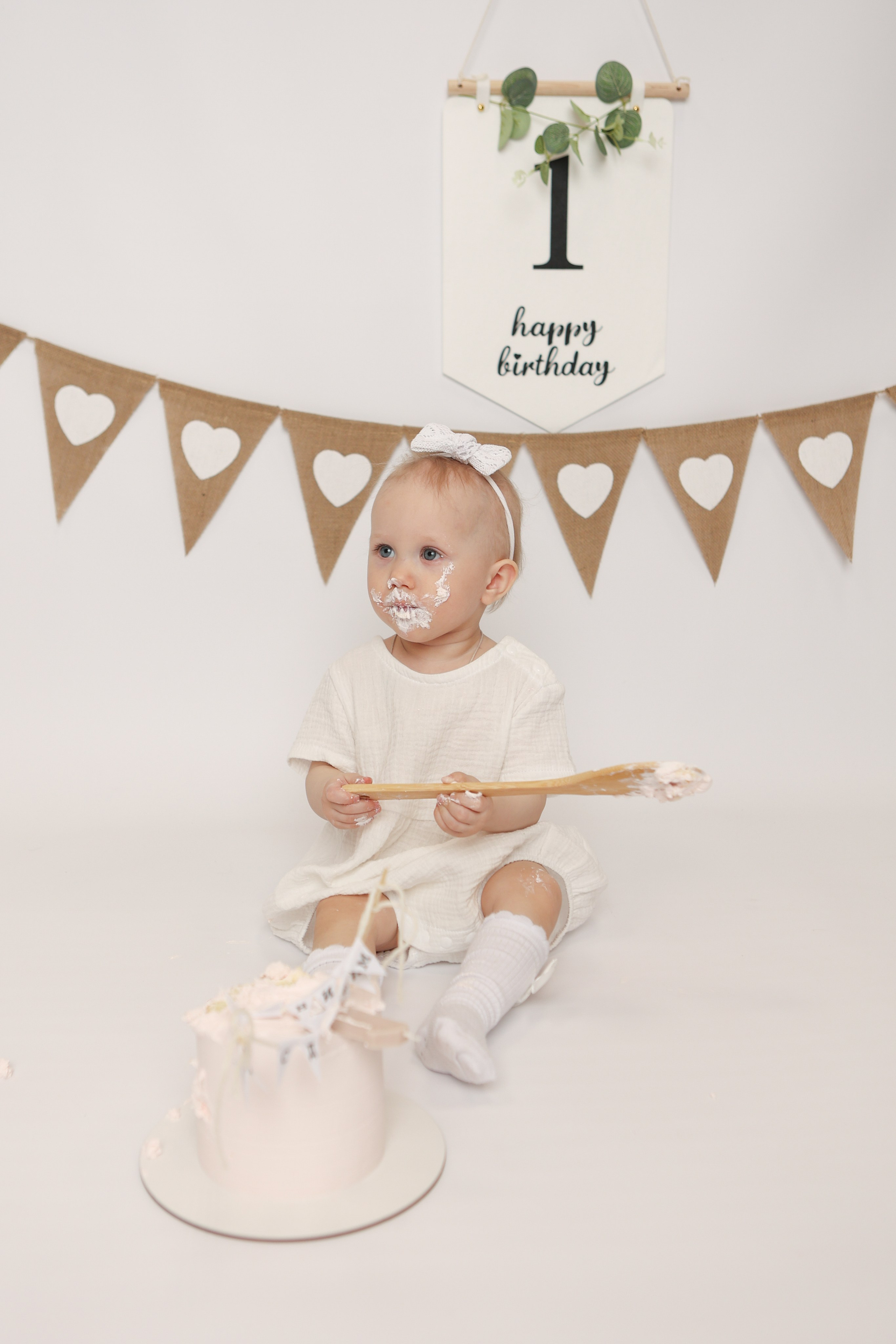 Крушение тортика. Фотограф новорожденных. Детский и семейный фотограф Марьяна Юдина