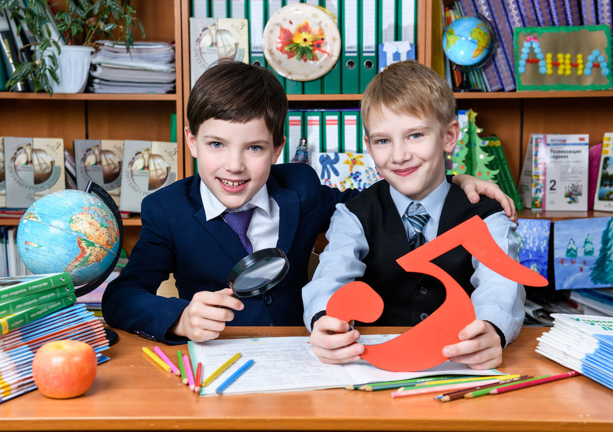 Профессиональная фотосъёмка на выпускные альбомы в Красноярске. Профессиональный фотограф в г. Красноярске Татьяна Арлакова