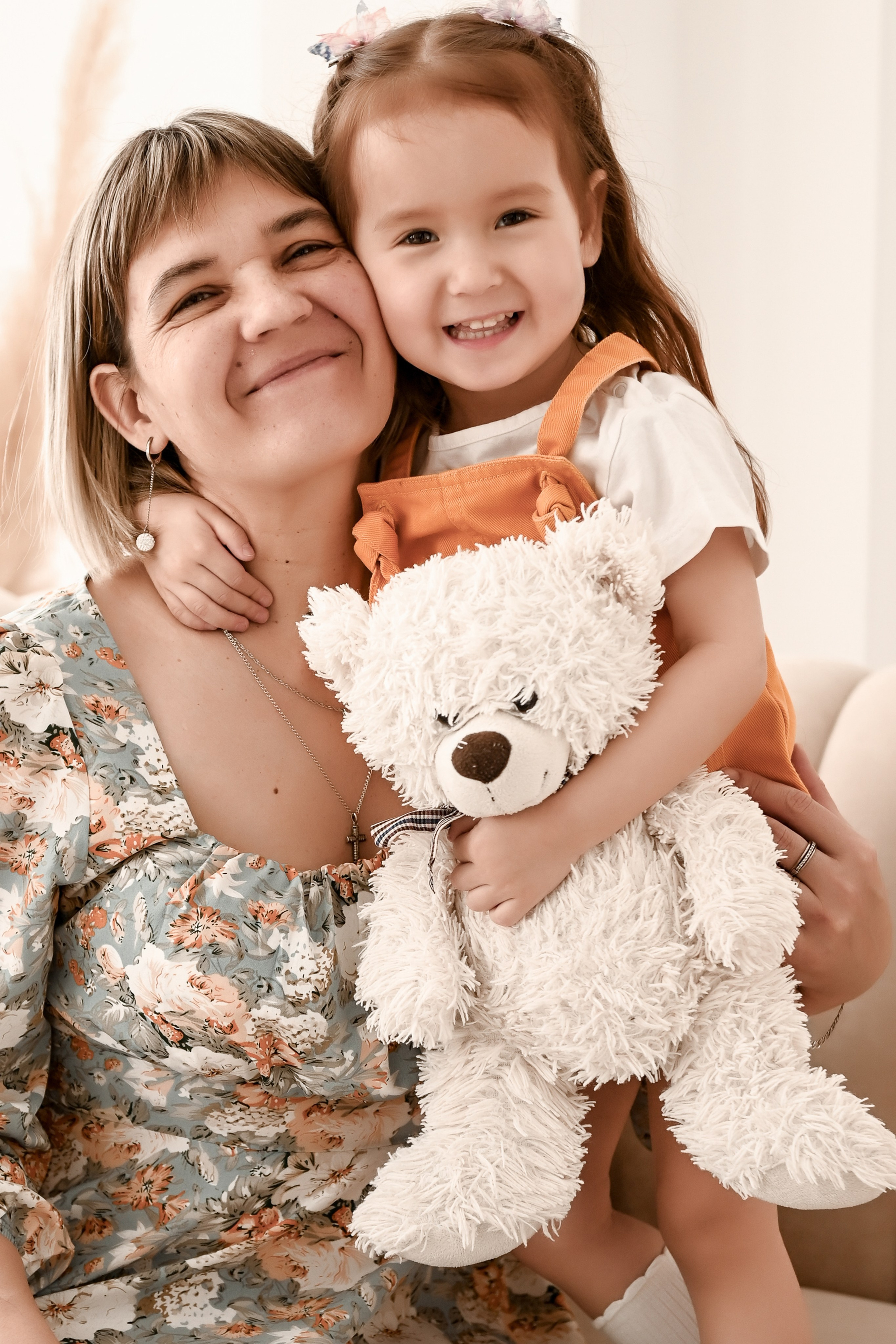 Семейная студийная  фотосессия 2. Свадебный, семейный, детский, контент фотограф в Омске Максим Ильин