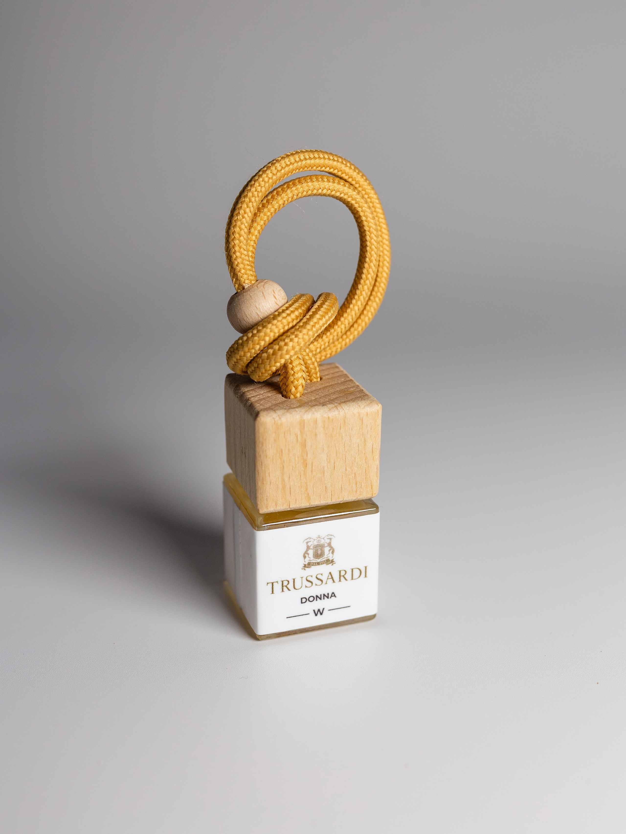 Диффузоры далее на вырез. Фотограф в Краснодаре Арина Кудряшова