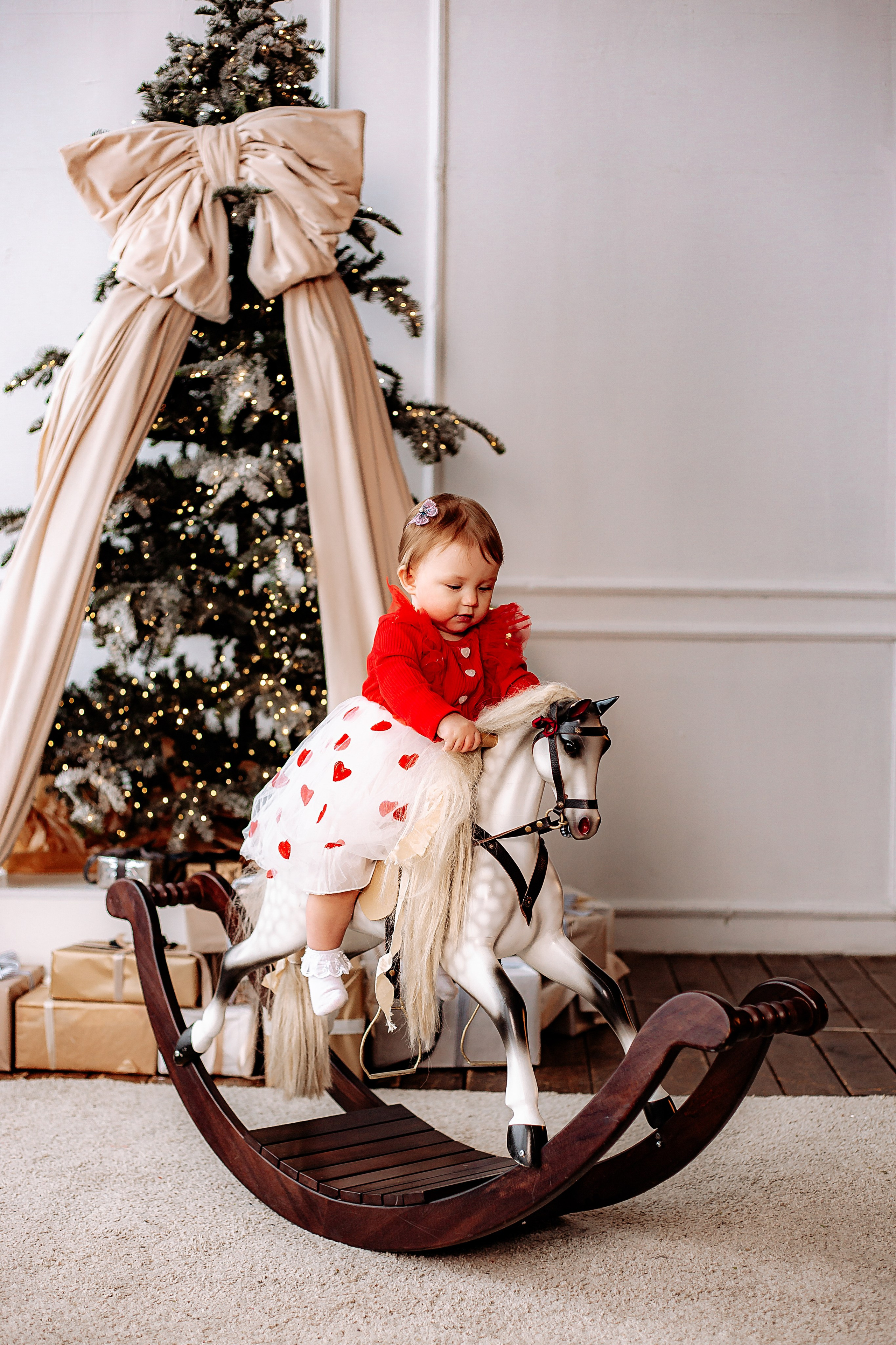 Александре 1 годик. Https://malovafoto.ru