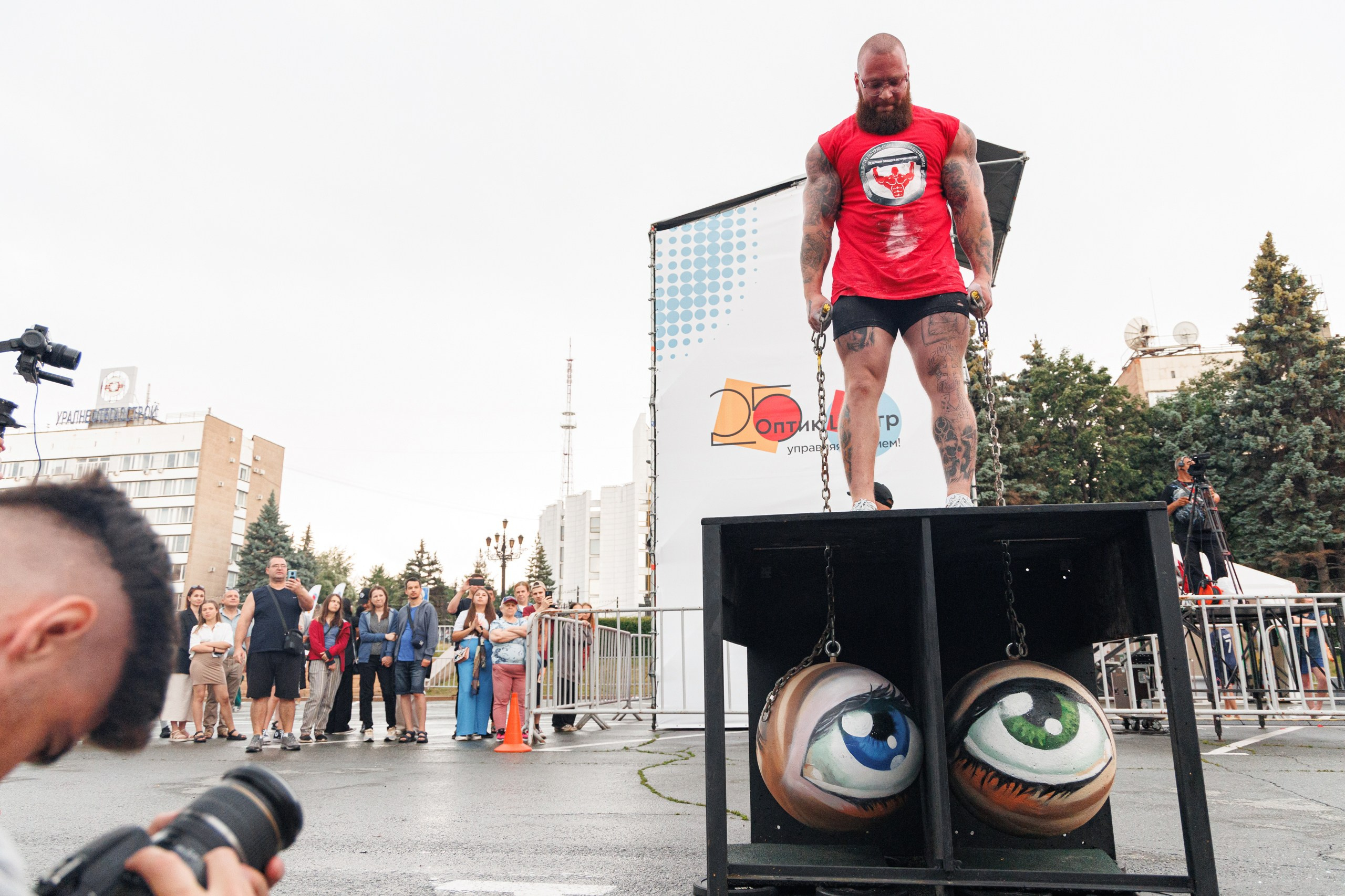 Оптик Центр | праздник в честь 25-и летия