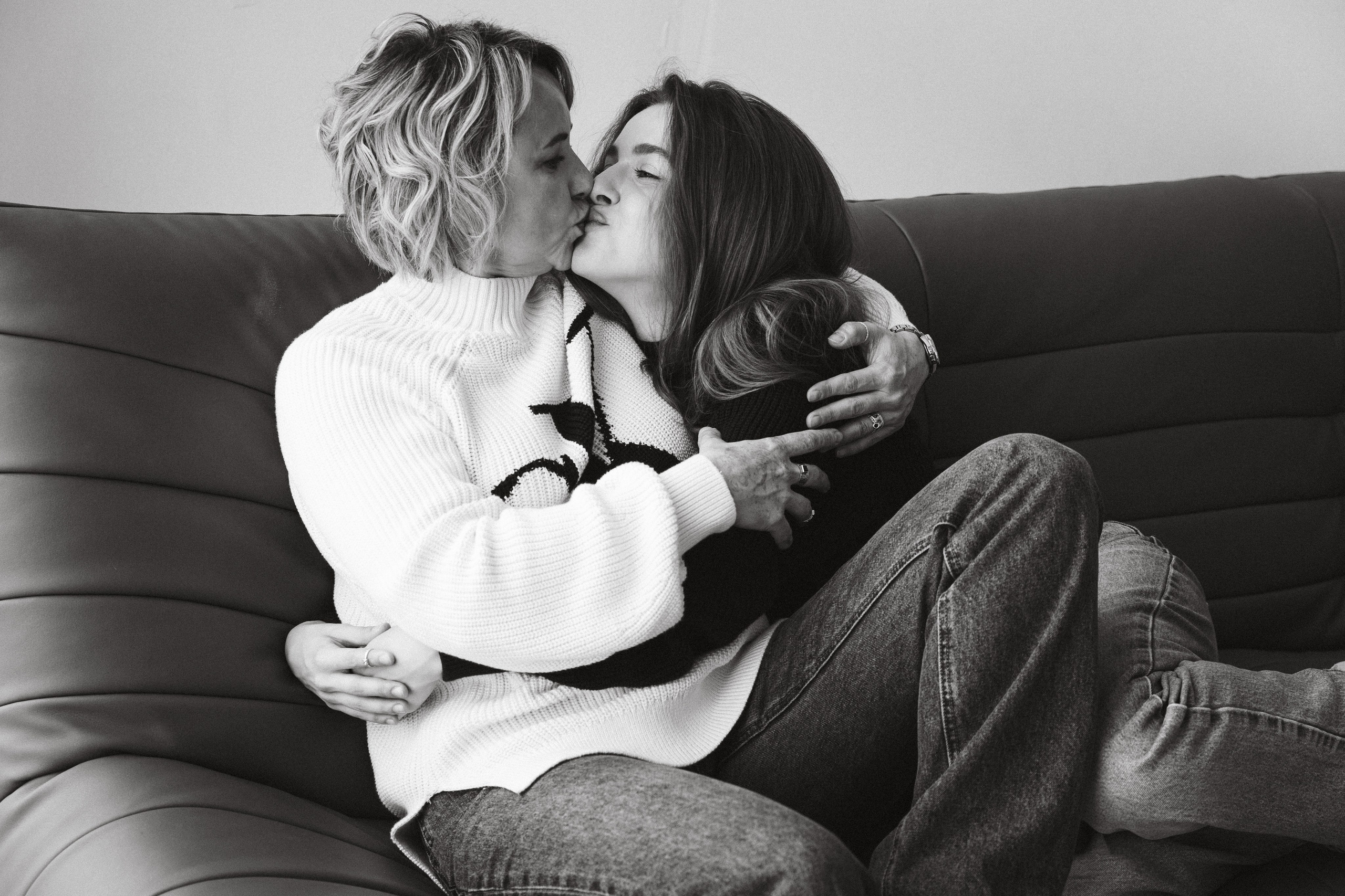 Лера и Ольга / Фактура. Фотограф Калининград Илья Миллер