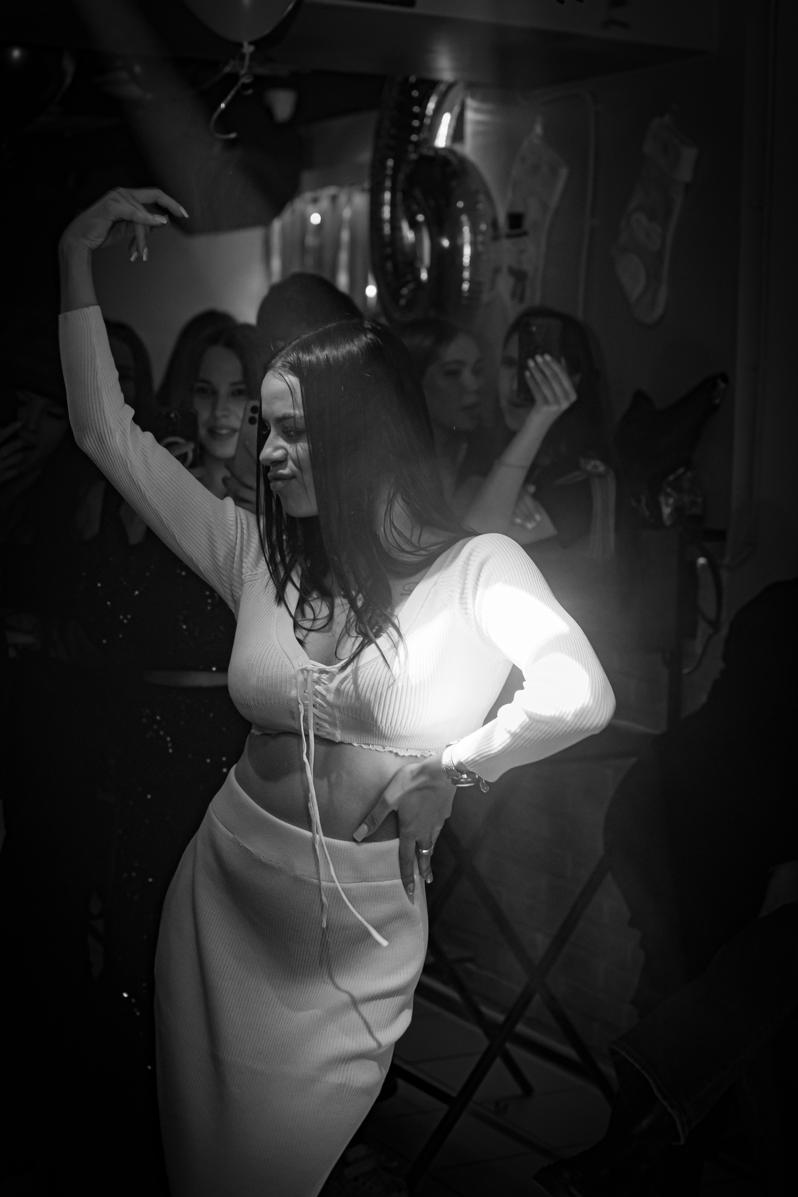 HOLLYWOOD / 6 YEARS. Photokarish