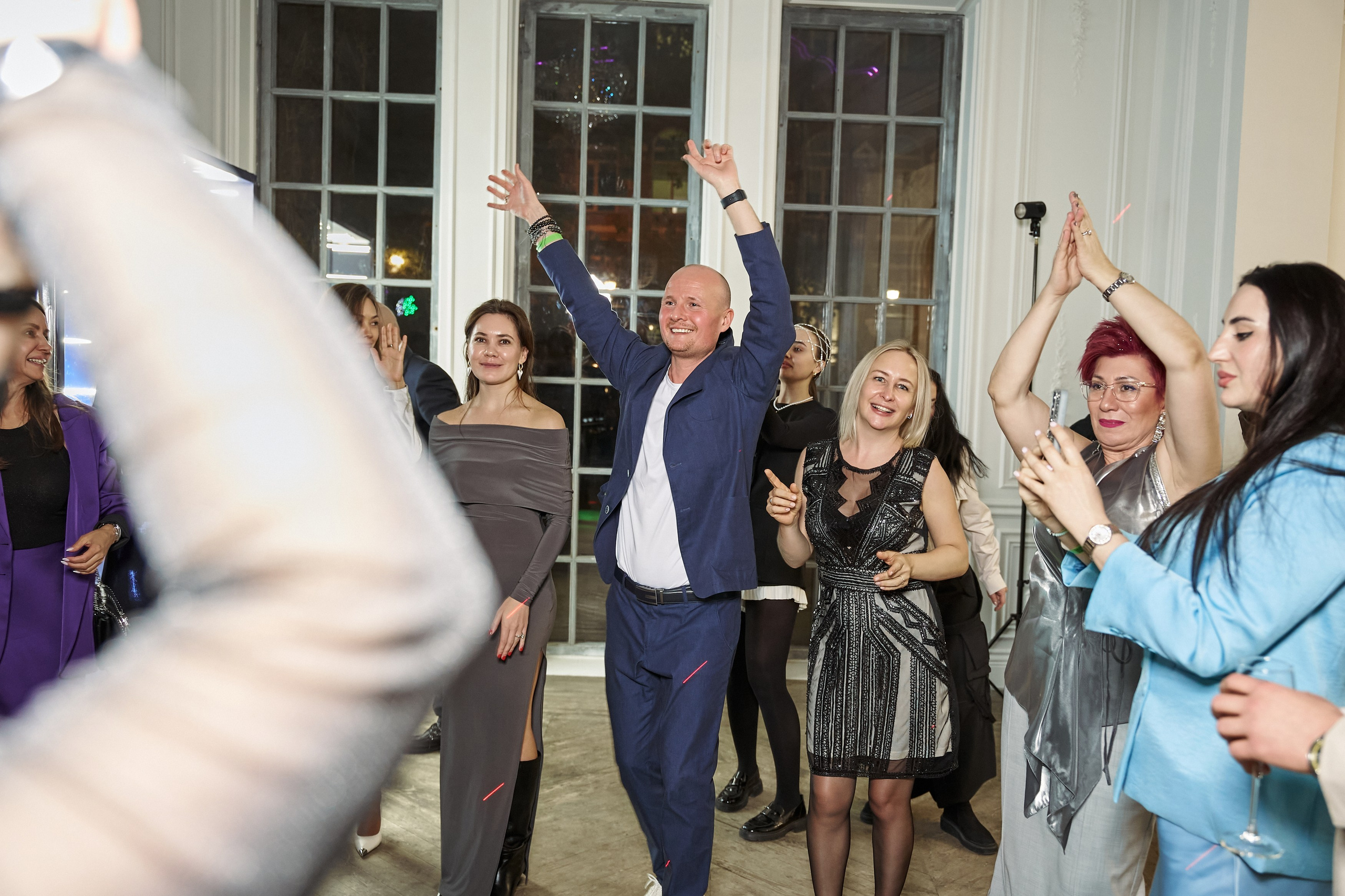 ГАЛА УЖИН. PRO-AGELESS