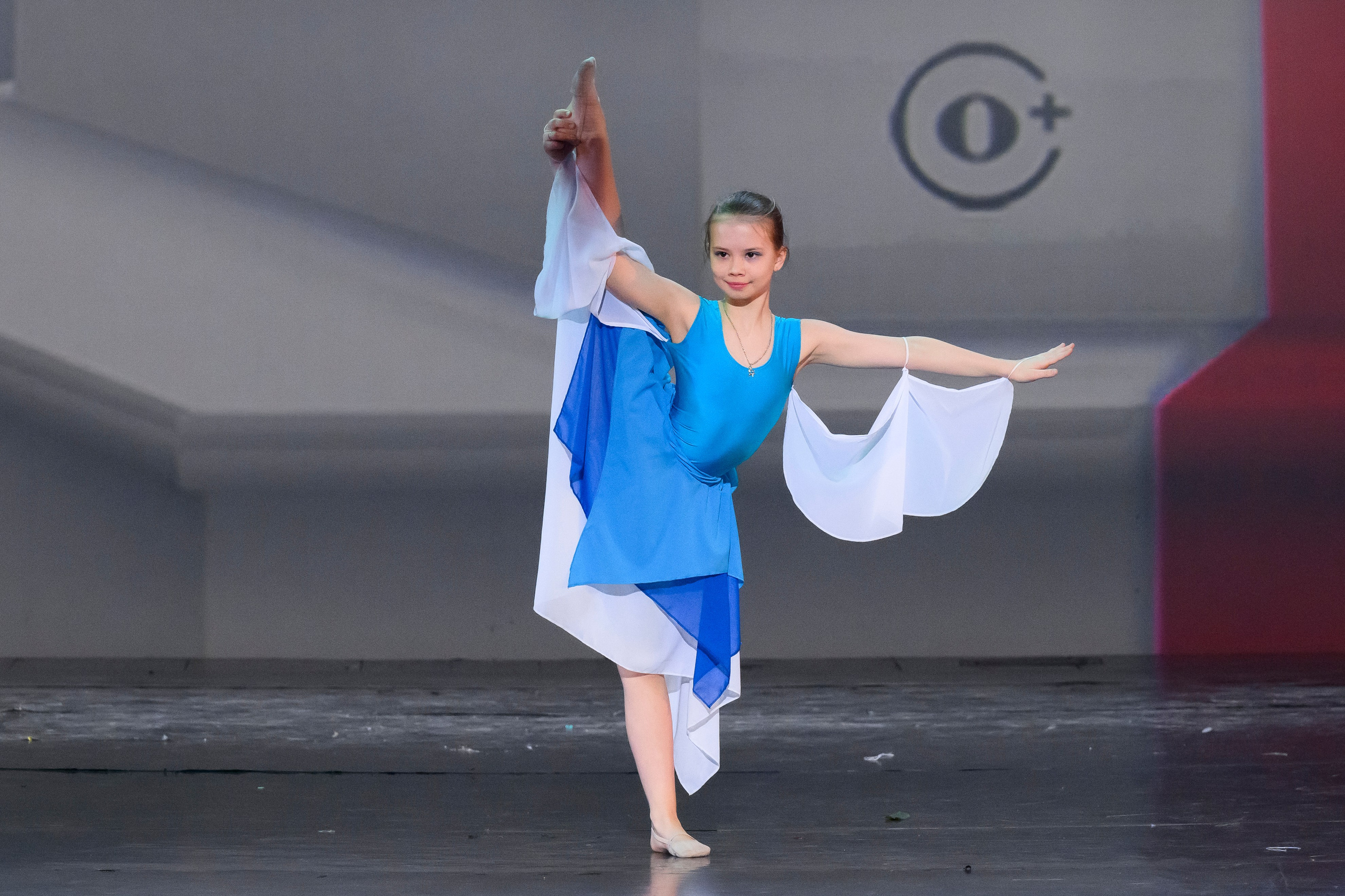 23 апреля, часть 2, БКЗ Октябрьский, г. Санкт-Петербург. Золотое яблочко