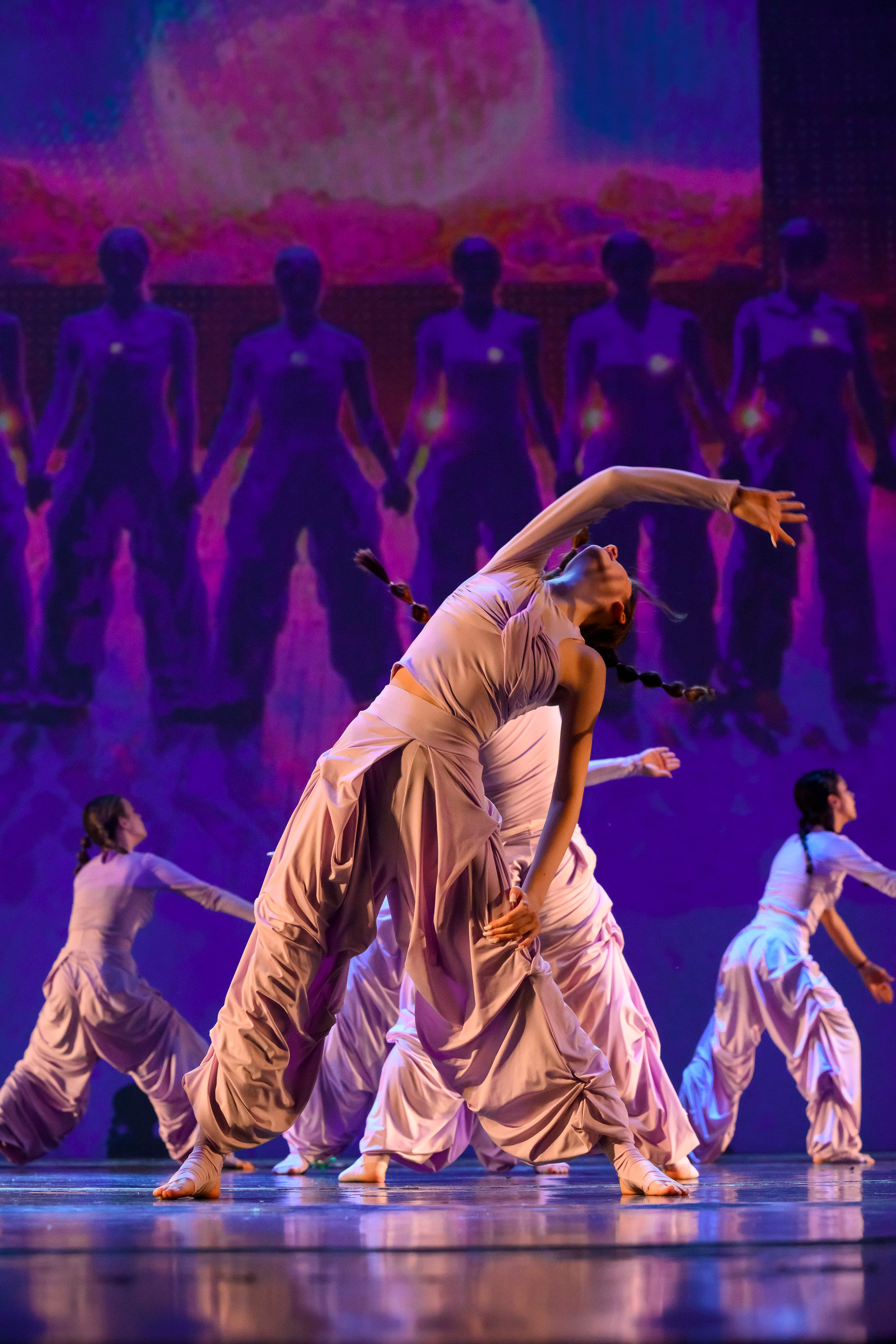 23 апреля, часть 2, БКЗ Октябрьский, г. Санкт-Петербург. Золотое яблочко