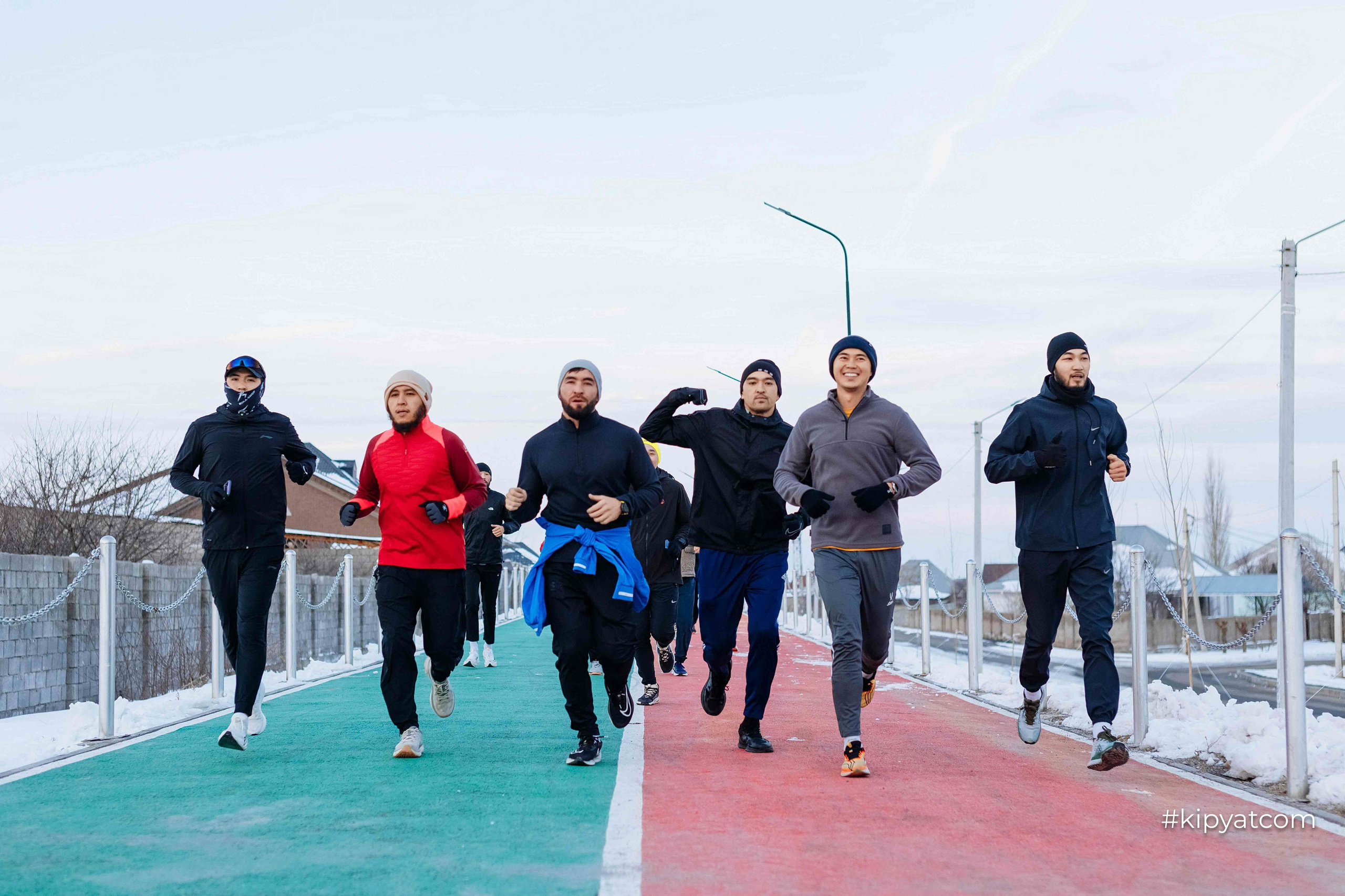 RUNHARD BY SPORTNATION