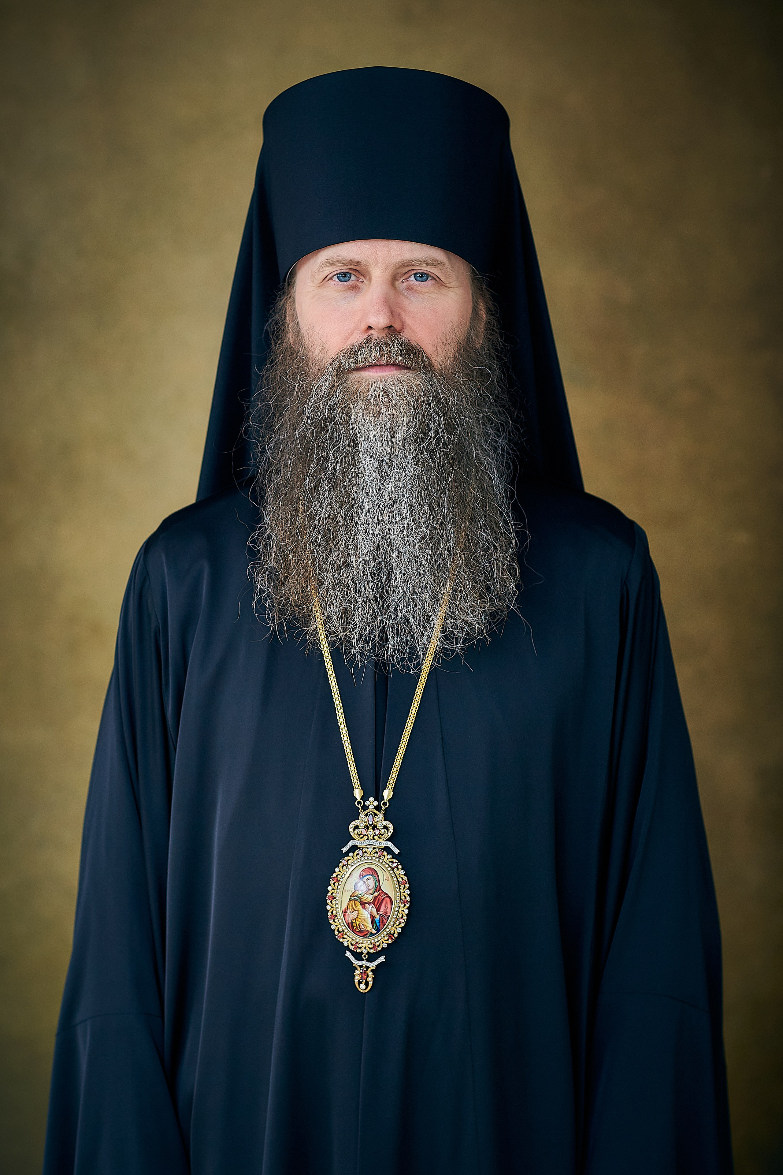 Духовенство. DMITRY MOISEENKO — фотограф, художник, топ-стилист