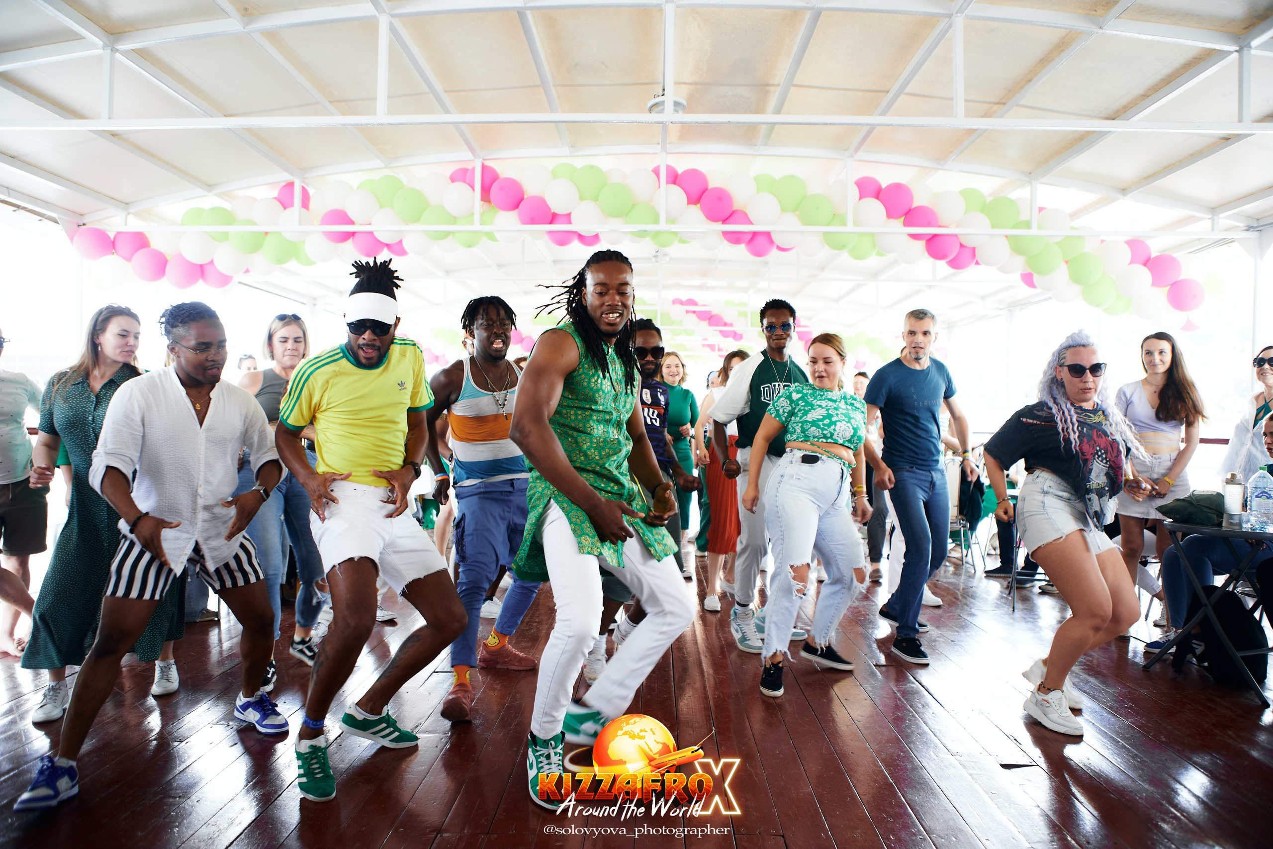 Boat party. Свадебный фотограф