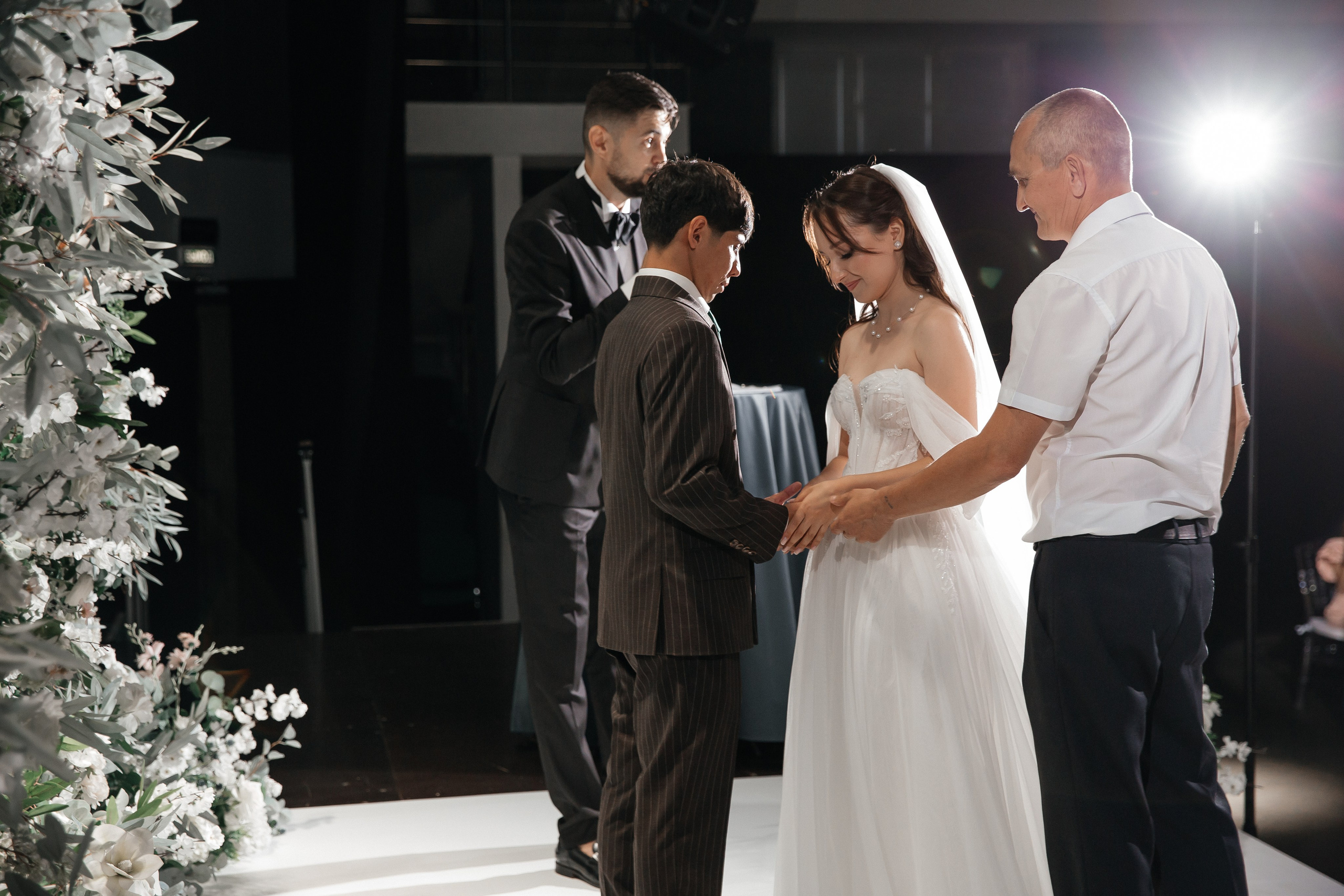 Уютная свадьба — Аскар и Катя на Марсовом поле. Свадебный фотограф в Оренбурге Илья Володьков