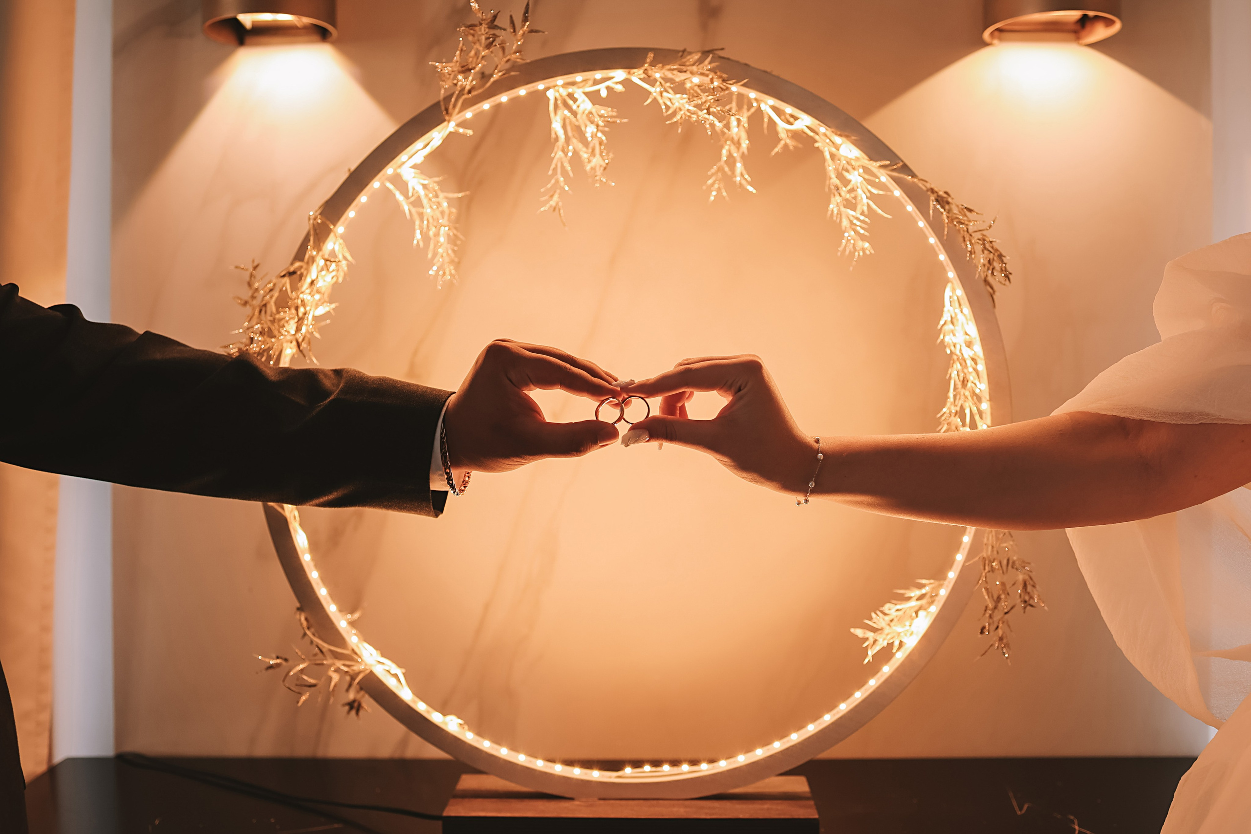 Айвазовский и парк дружбы народов. Семейный фотограф Тюмень, фотограф на роды Салмина Мария