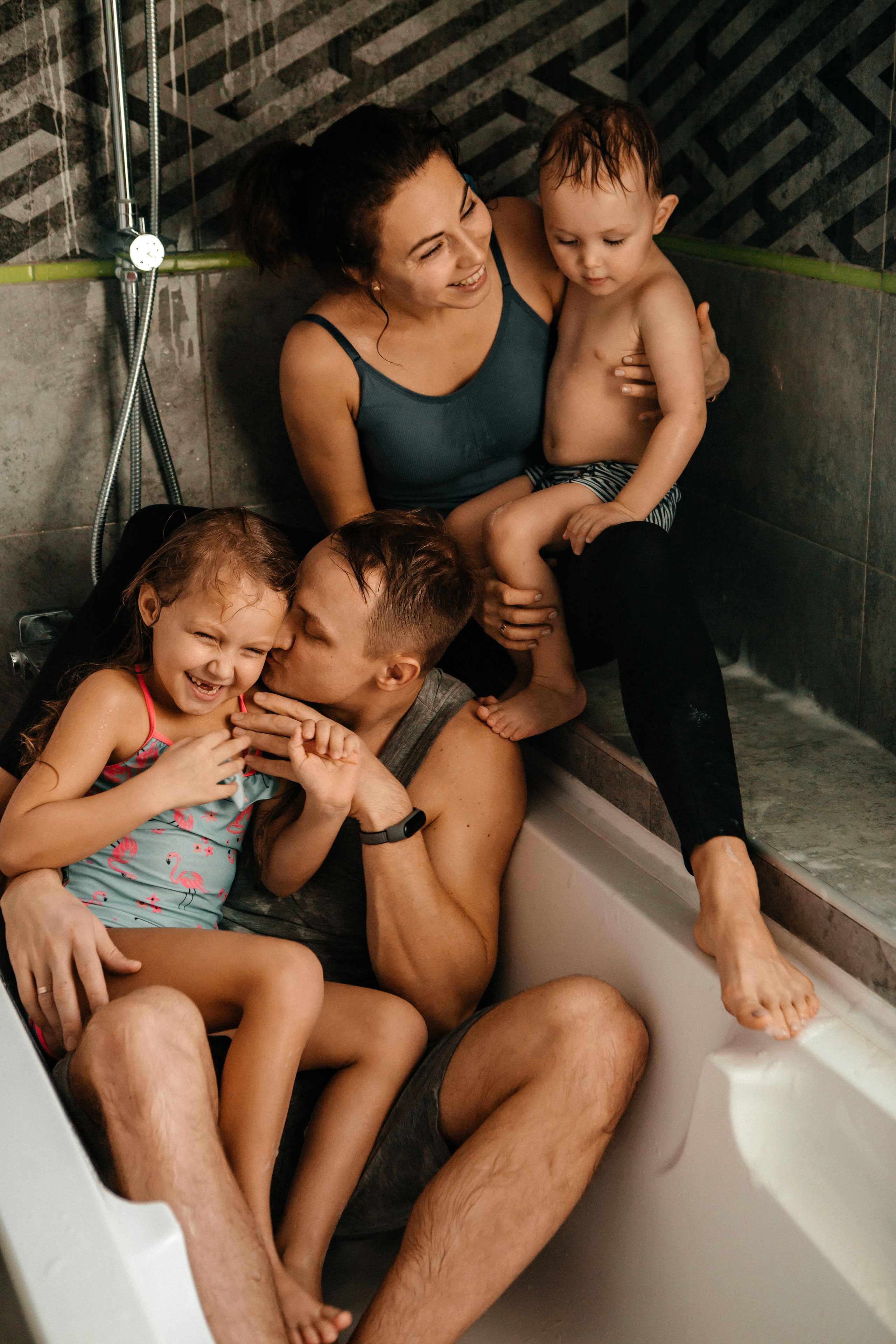 Аня+Сергей=Ксюша и Артур. Семейный фотограф в Минске Саша Павлюк