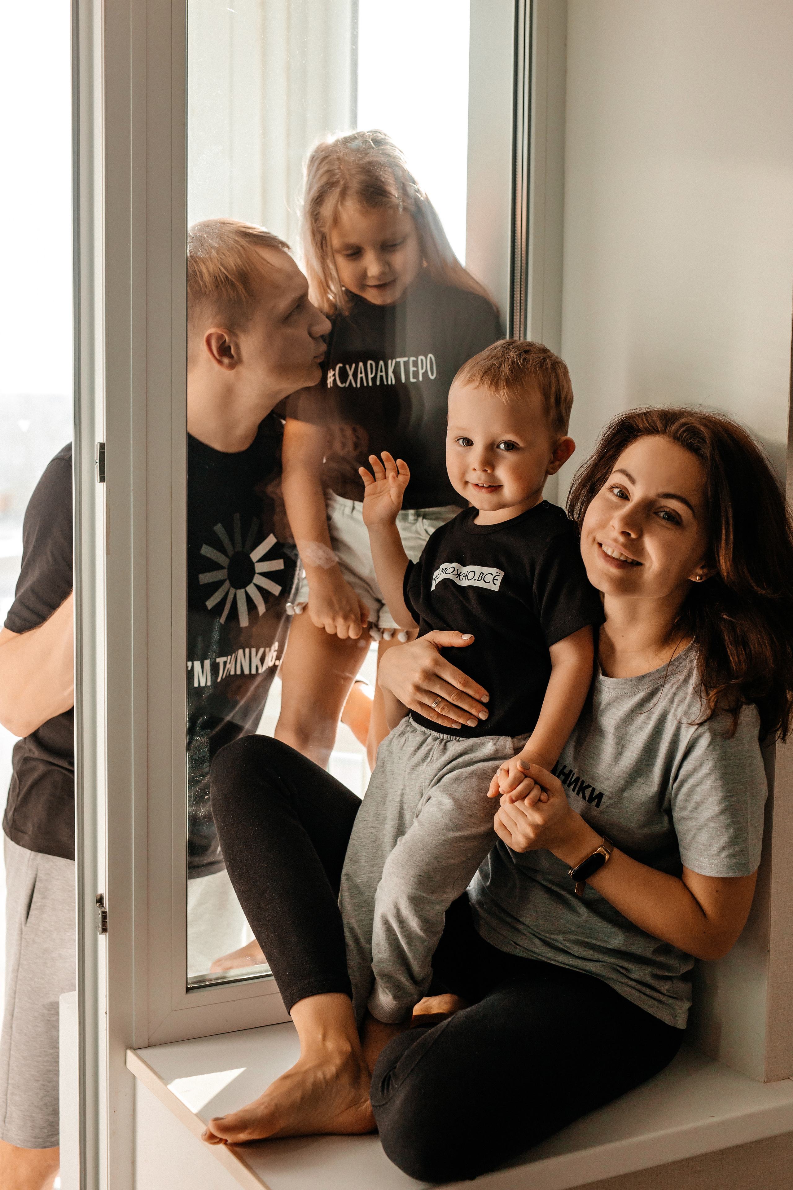 Аня+Сергей=Ксюша и Артур. Семейный фотограф в Минске Саша Павлюк