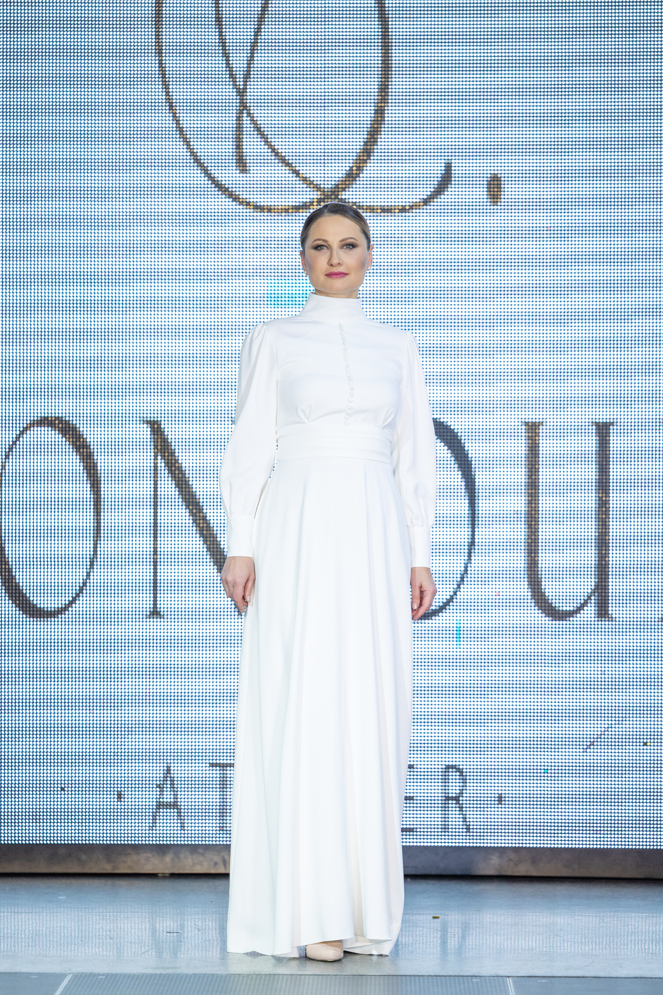 Fashion_line_show. Свадебный салон-ателье Бонжур в Минске Bonjour