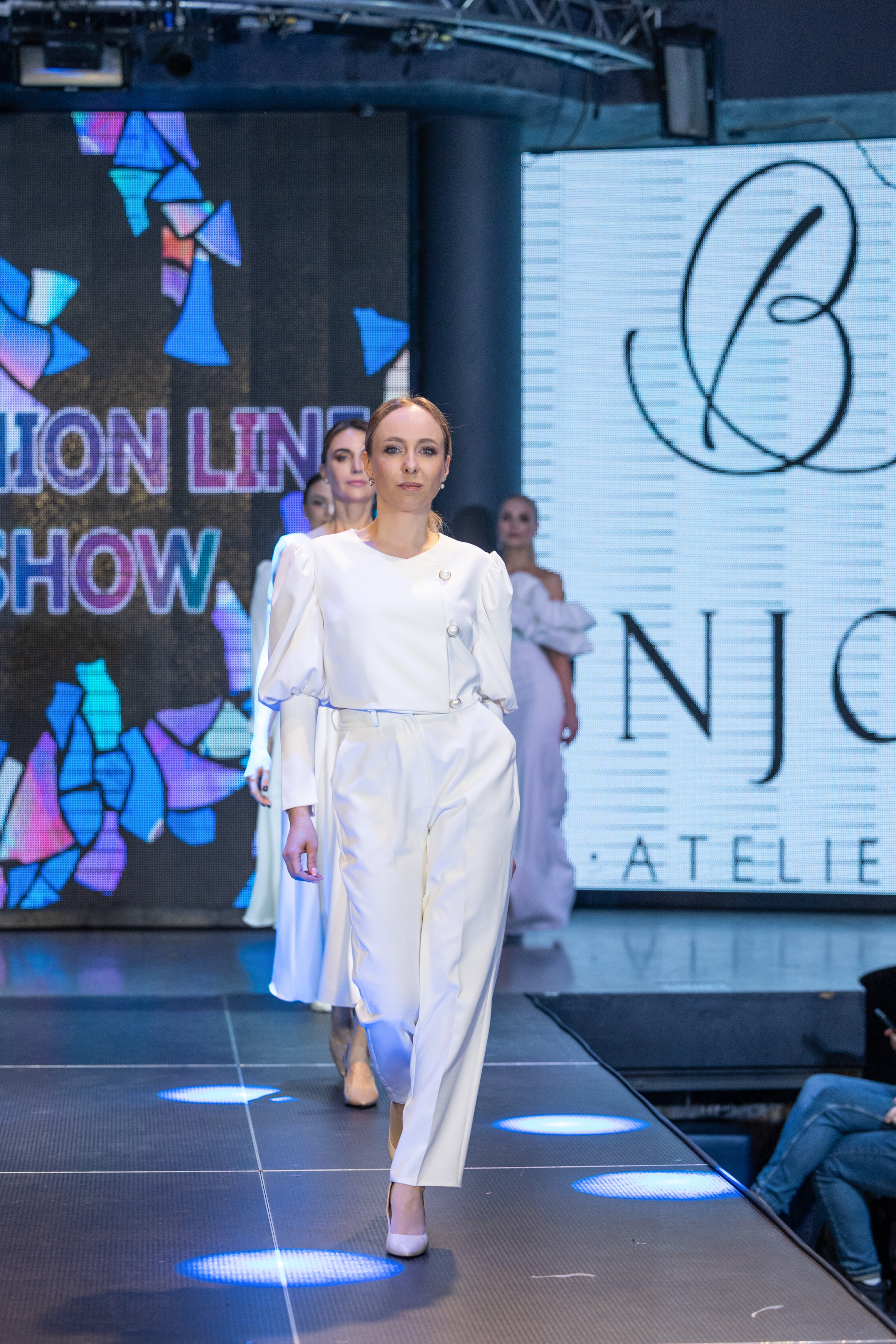 Fashion_line_show. Свадебный салон-ателье Бонжур в Минске Bonjour