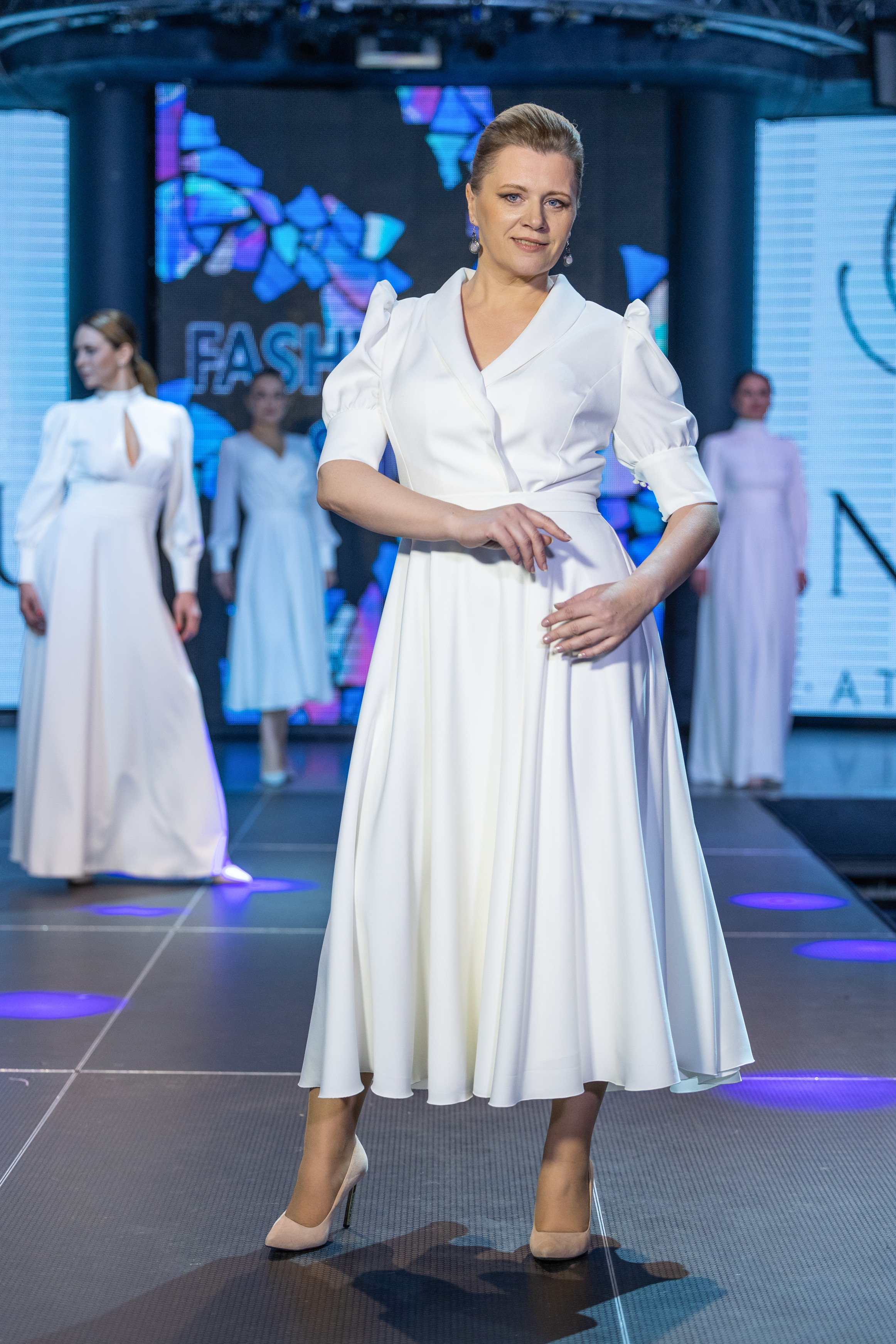 Fashion_line_show. Свадебный салон-ателье Бонжур в Минске Bonjour