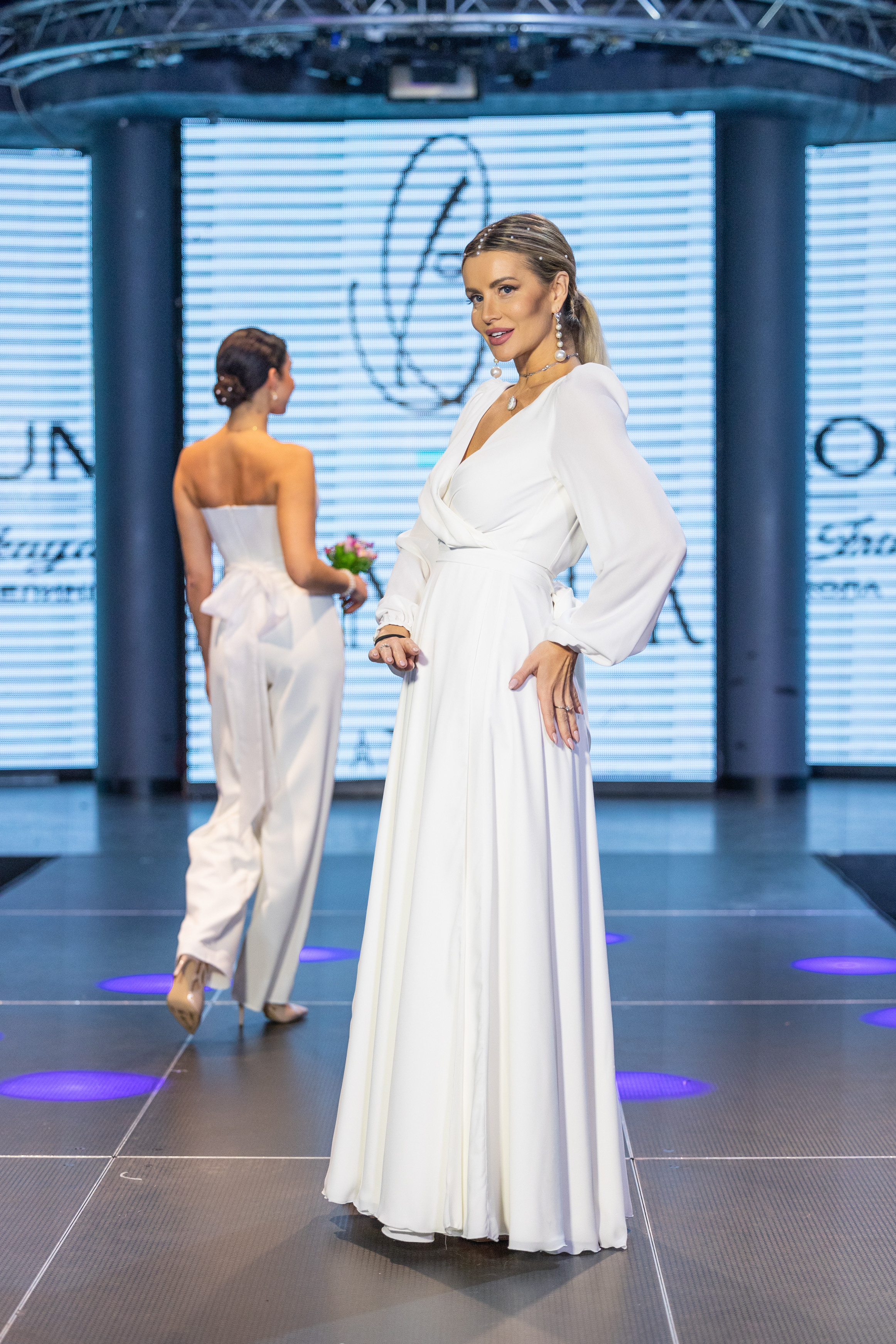 Fashion_line_show. Свадебный салон-ателье Бонжур в Минске Bonjour