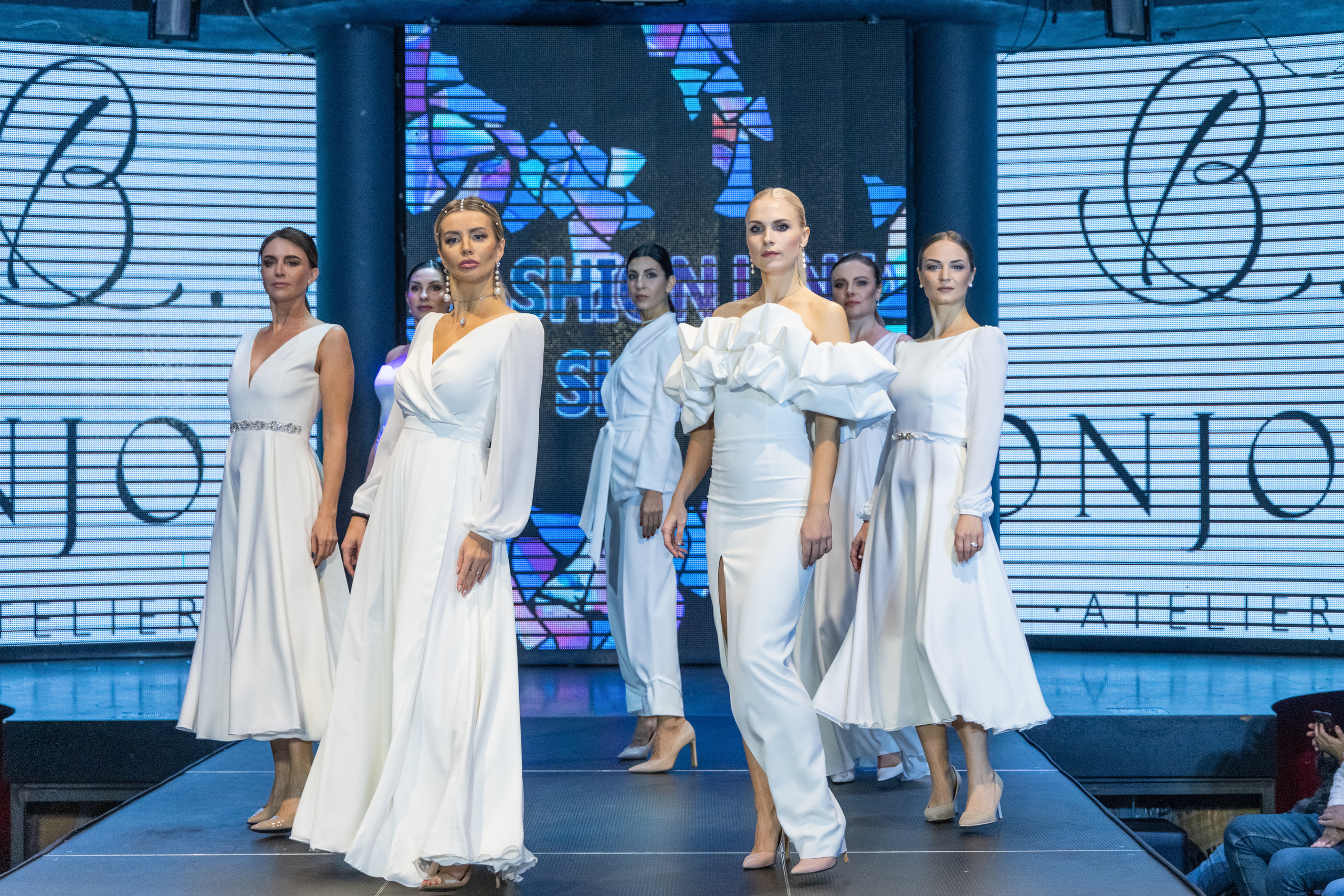 Fashion_line_show. Свадебный салон-ателье Бонжур в Минске Bonjour