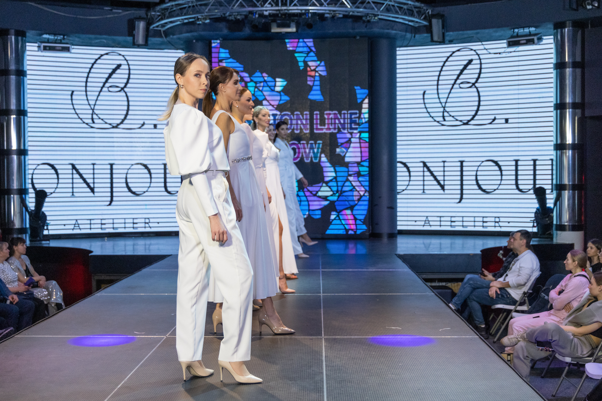 Fashion_line_show. Свадебный салон-ателье Бонжур в Минске Bonjour
