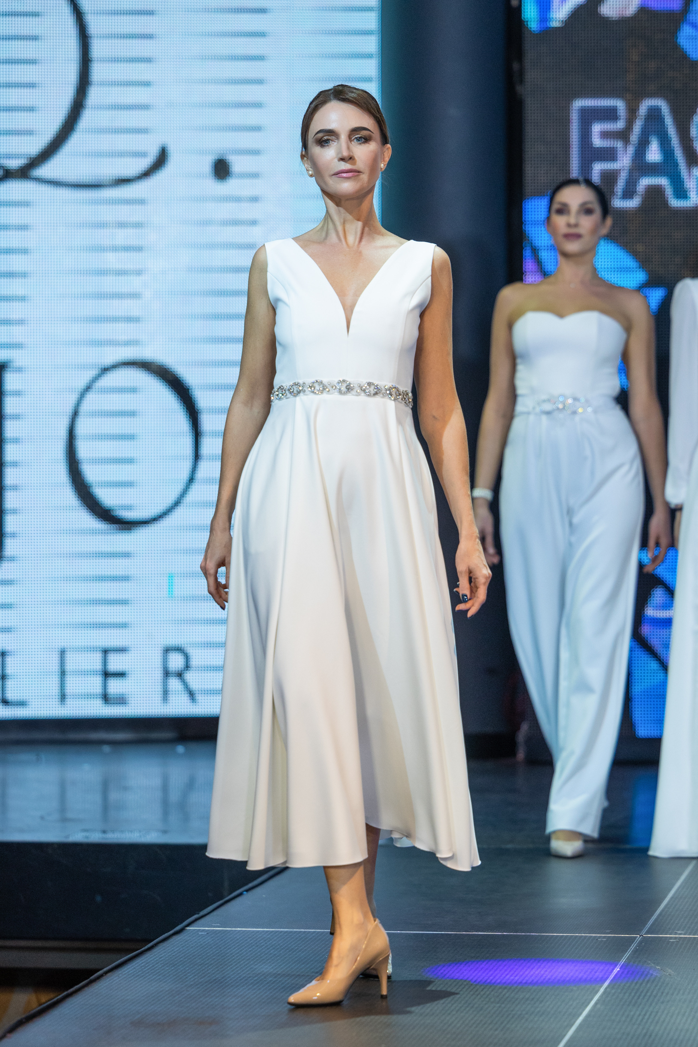 Fashion_line_show. Свадебный салон-ателье Бонжур в Минске Bonjour