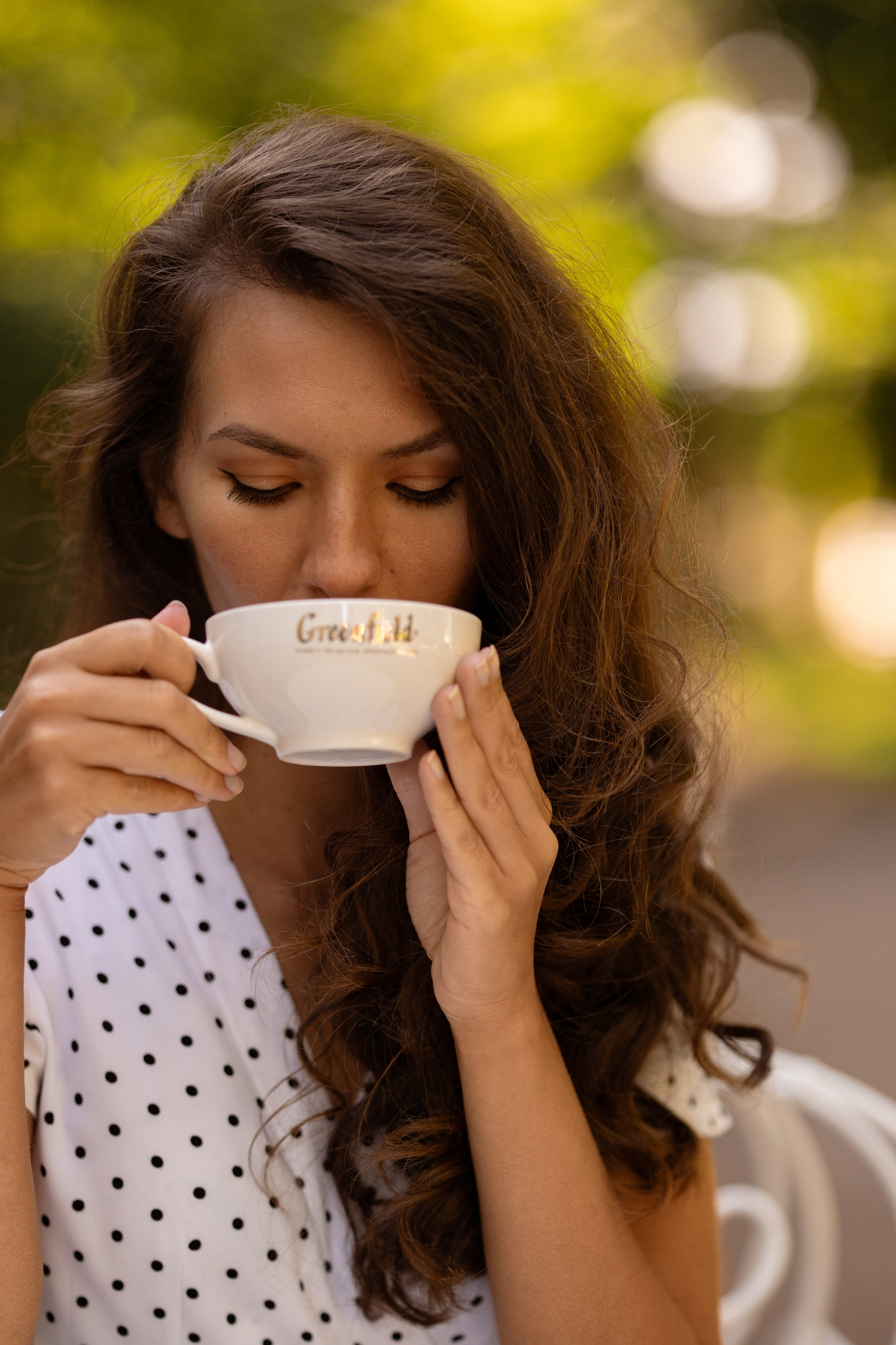 Виолетта в Летнем саду. Семейный и портретный фотограф в Санкт-Петербурге Татьяна Гримоть
