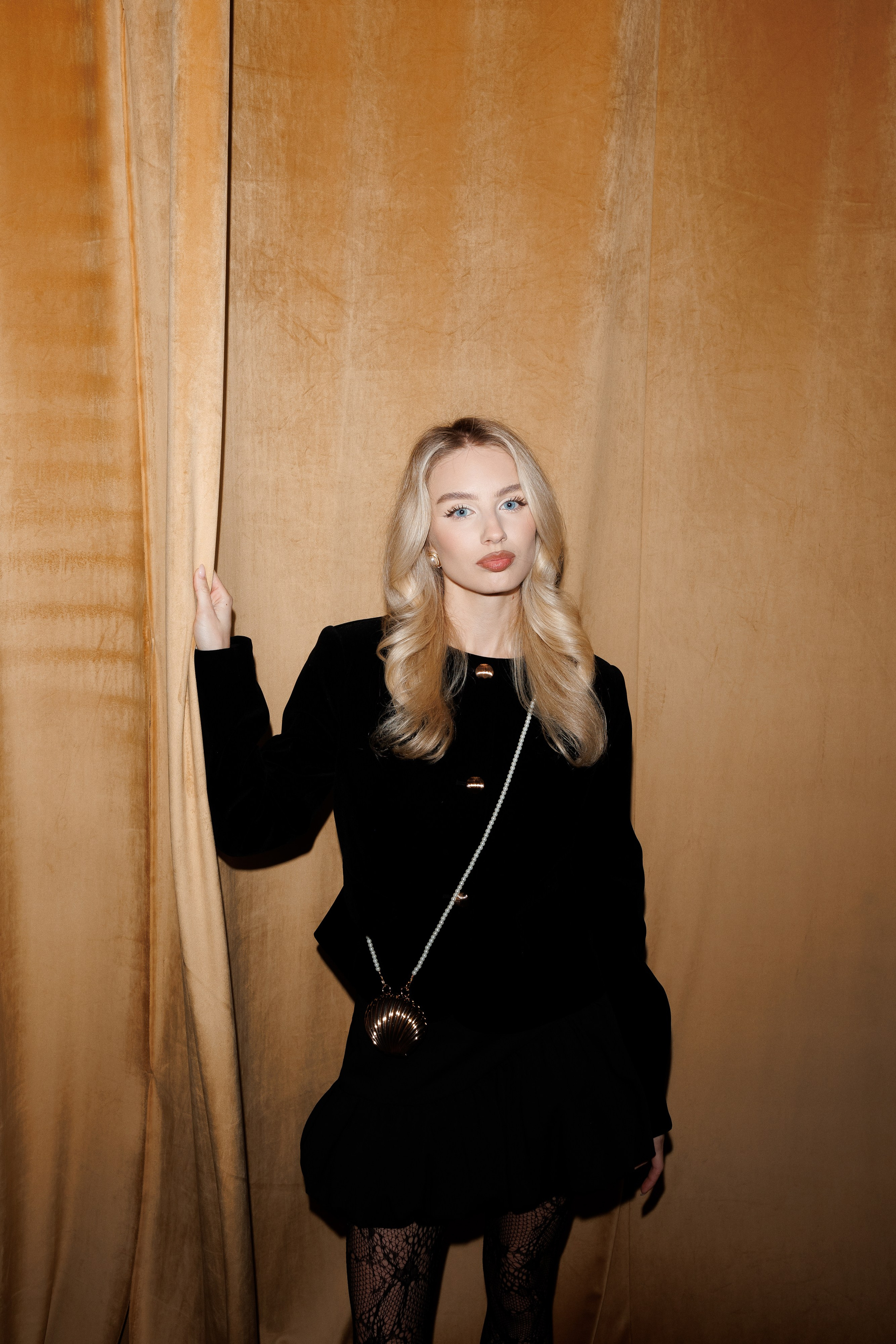 PARISIENNE. Lichi Fashion show. Aleksandr Tsukanov