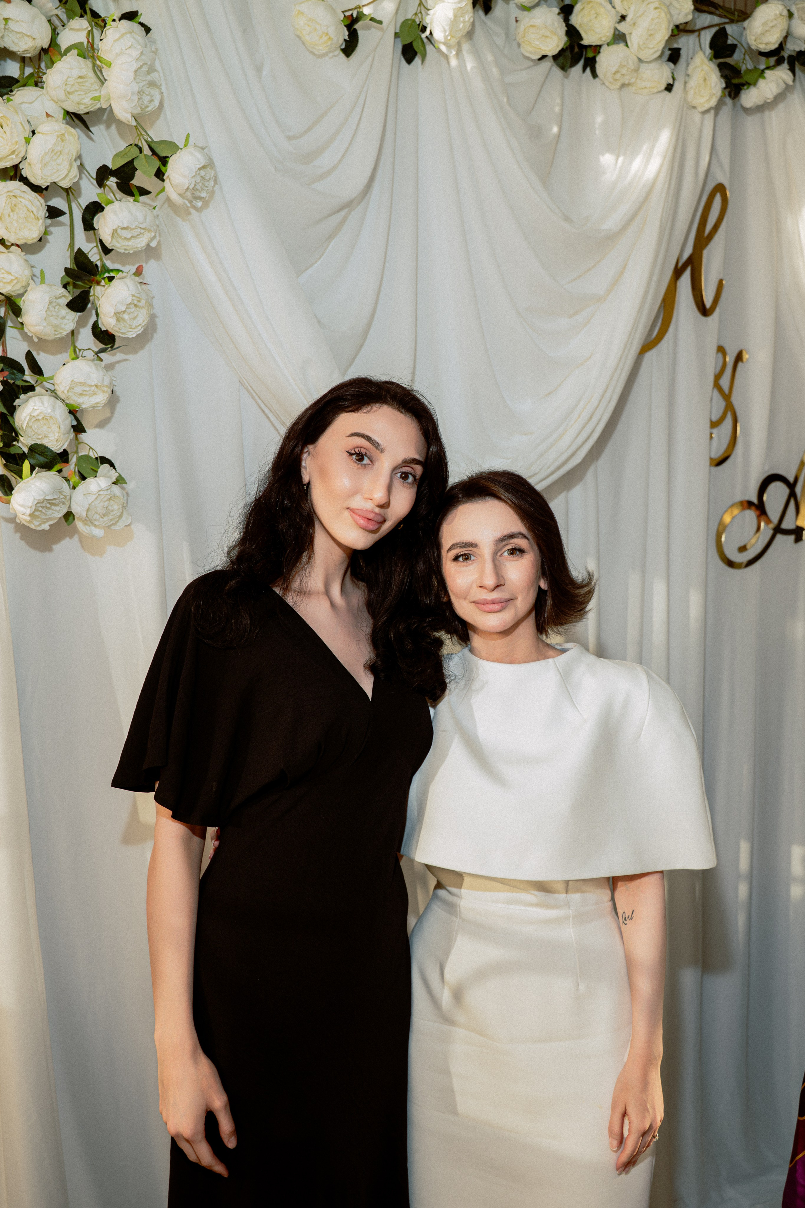 Помолвка Арзу и Ниджат (06.06.2026 ресторан — White Hall). Свадебный и семейный фотограф в Москве и МО (Фрязино, Королёв, Коломна) Макеева Алёна