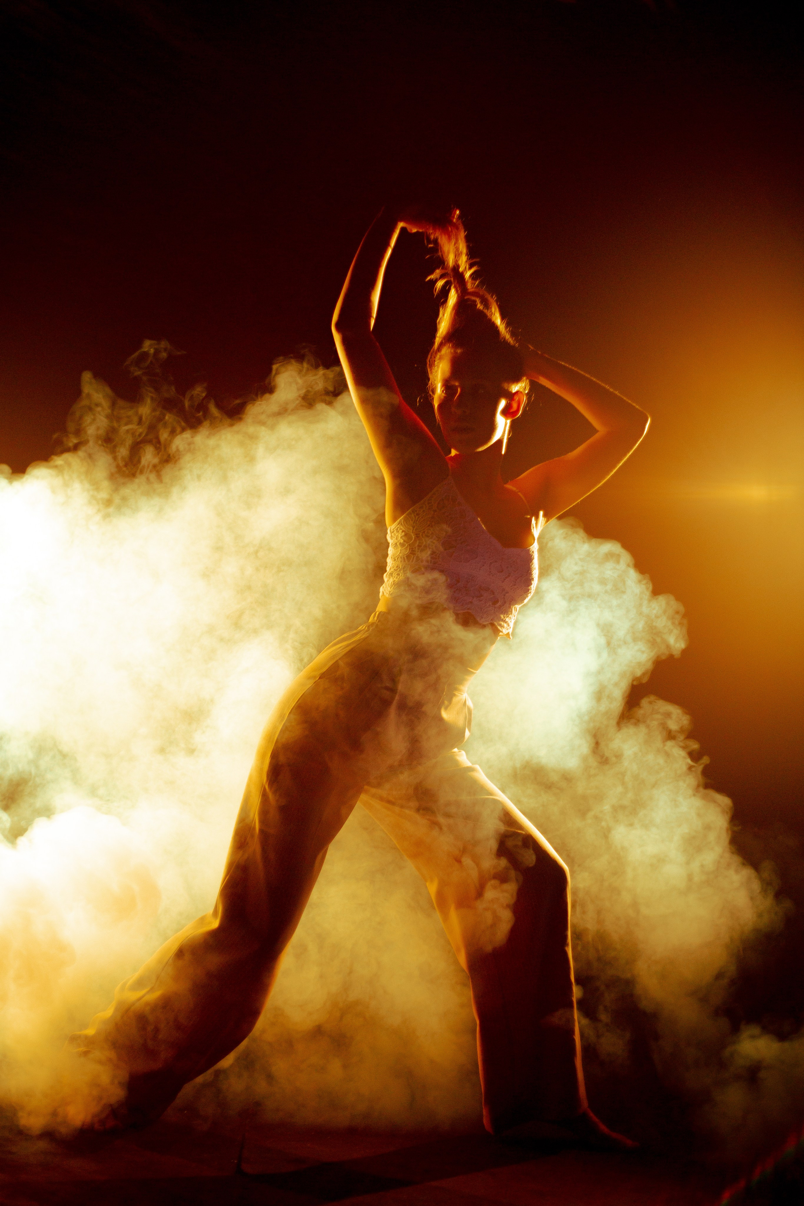 Танец огня. Арт-фотограф Крис Л. в Тобольске: портрет, семейные, свадьбы