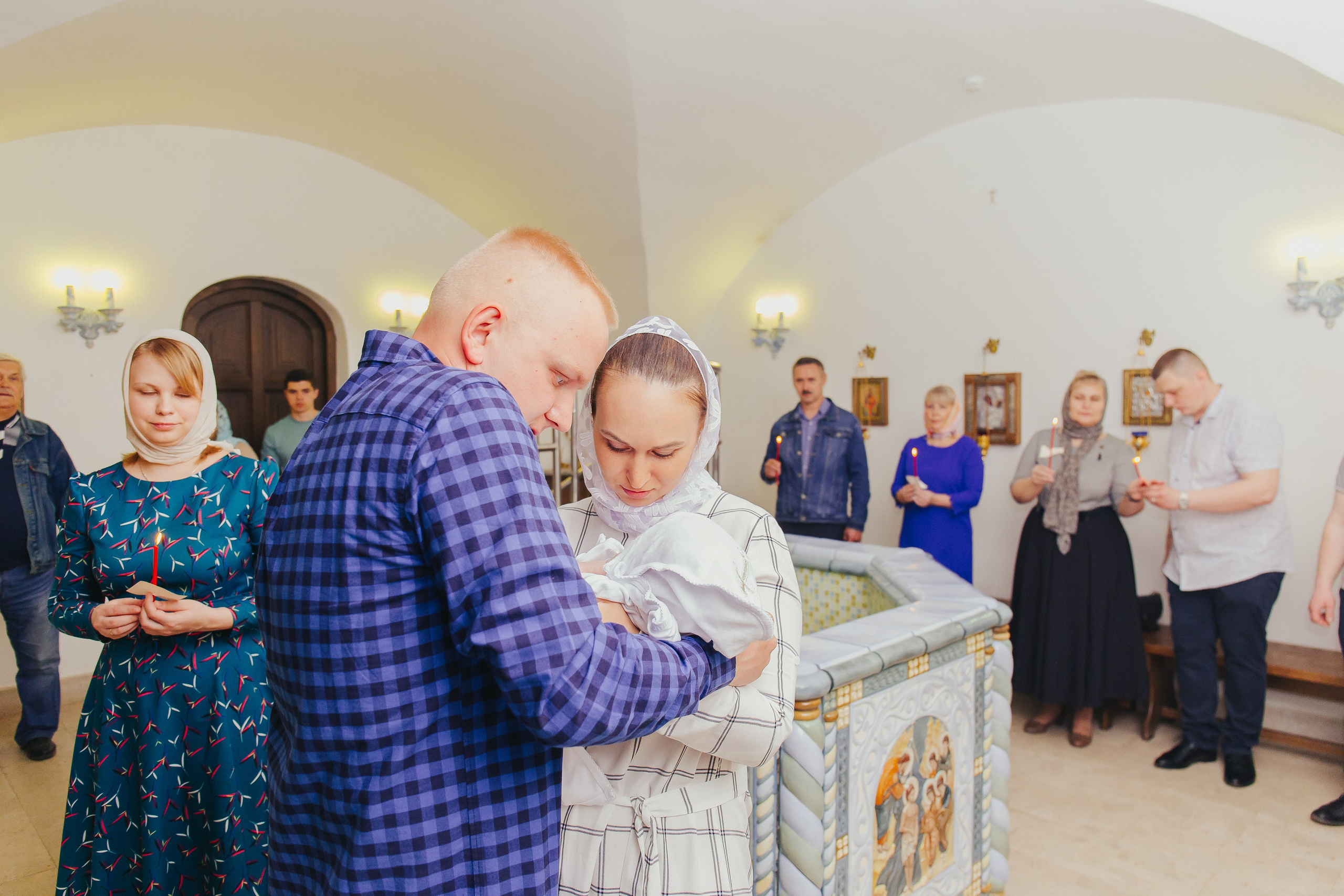 Крещение Михаила. Церковь Явления Пресвятой Богородицы. Фотограф новорожденных и детский в Сергиевом Посаде Кругликова Юлия