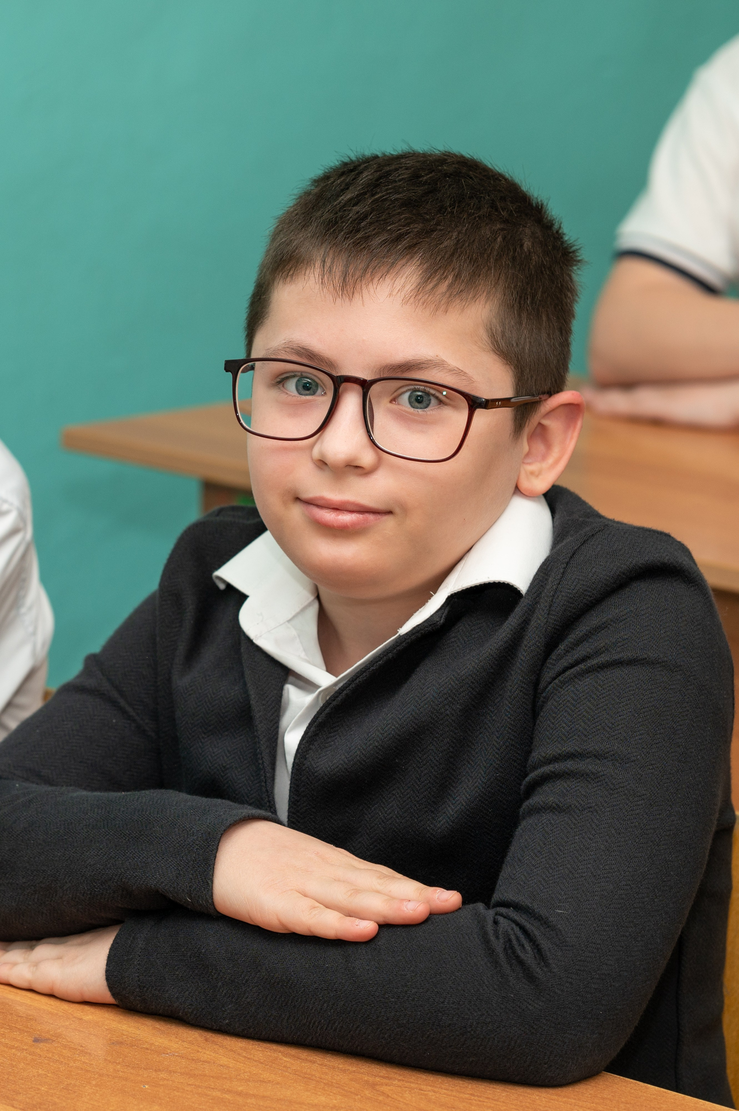 Школьная фотосессия в Туле. Портретный, семейный, свадебный фотограф. Бизнес, контент съёмка. Тула