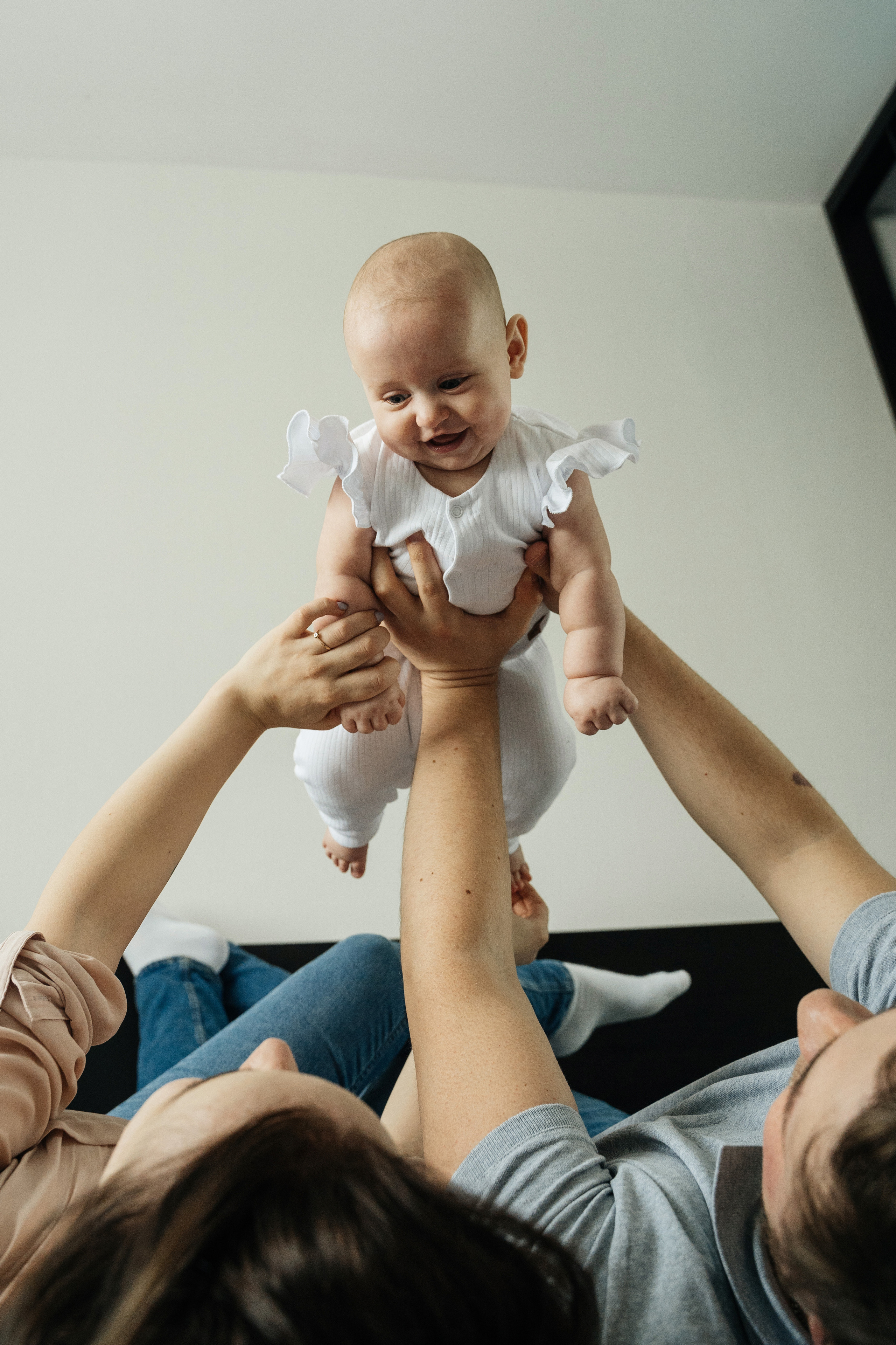 Малышка Мия с мамой Настей и папой Женей. Свадебный и семейный фотограф в Нижнем Новгороде Коданева Ольга