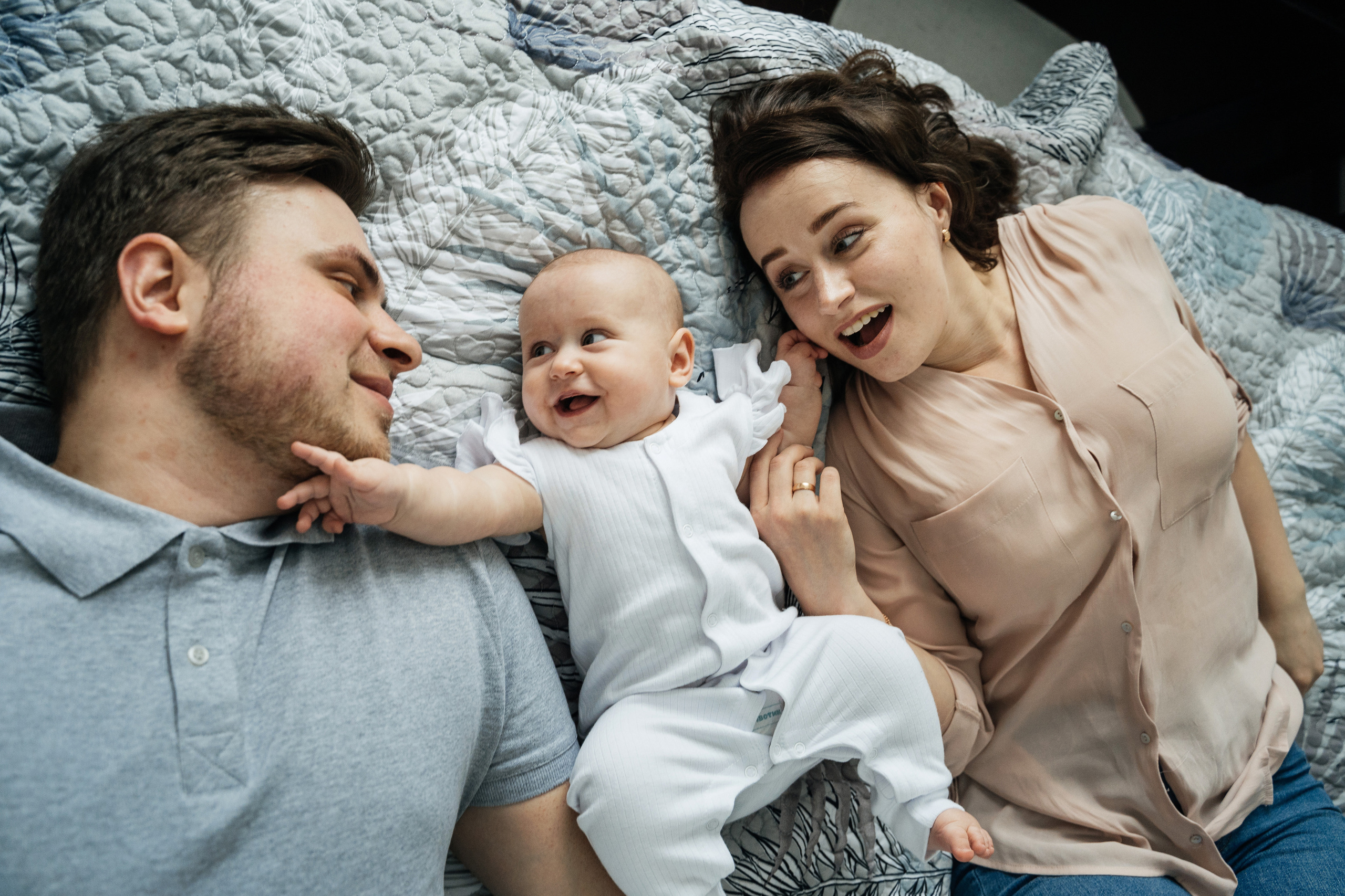 Малышка Мия с мамой Настей и папой Женей. Свадебный и семейный фотограф в Нижнем Новгороде Коданева Ольга
