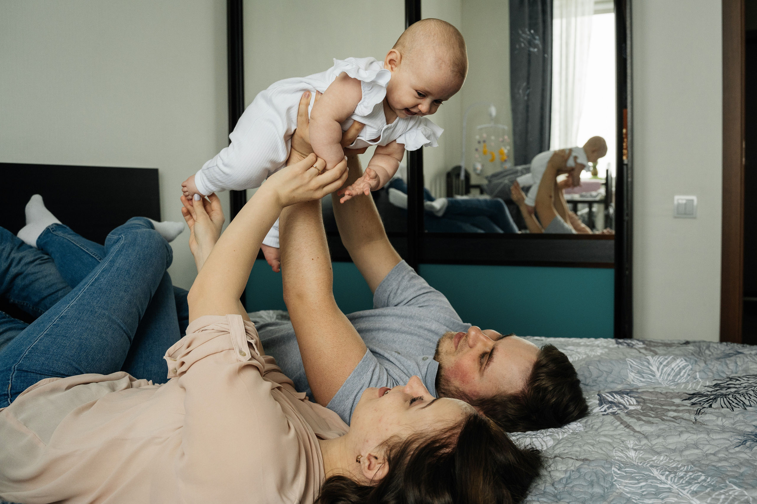 Малышка Мия с мамой Настей и папой Женей. Свадебный и семейный фотограф в Нижнем Новгороде Коданева Ольга