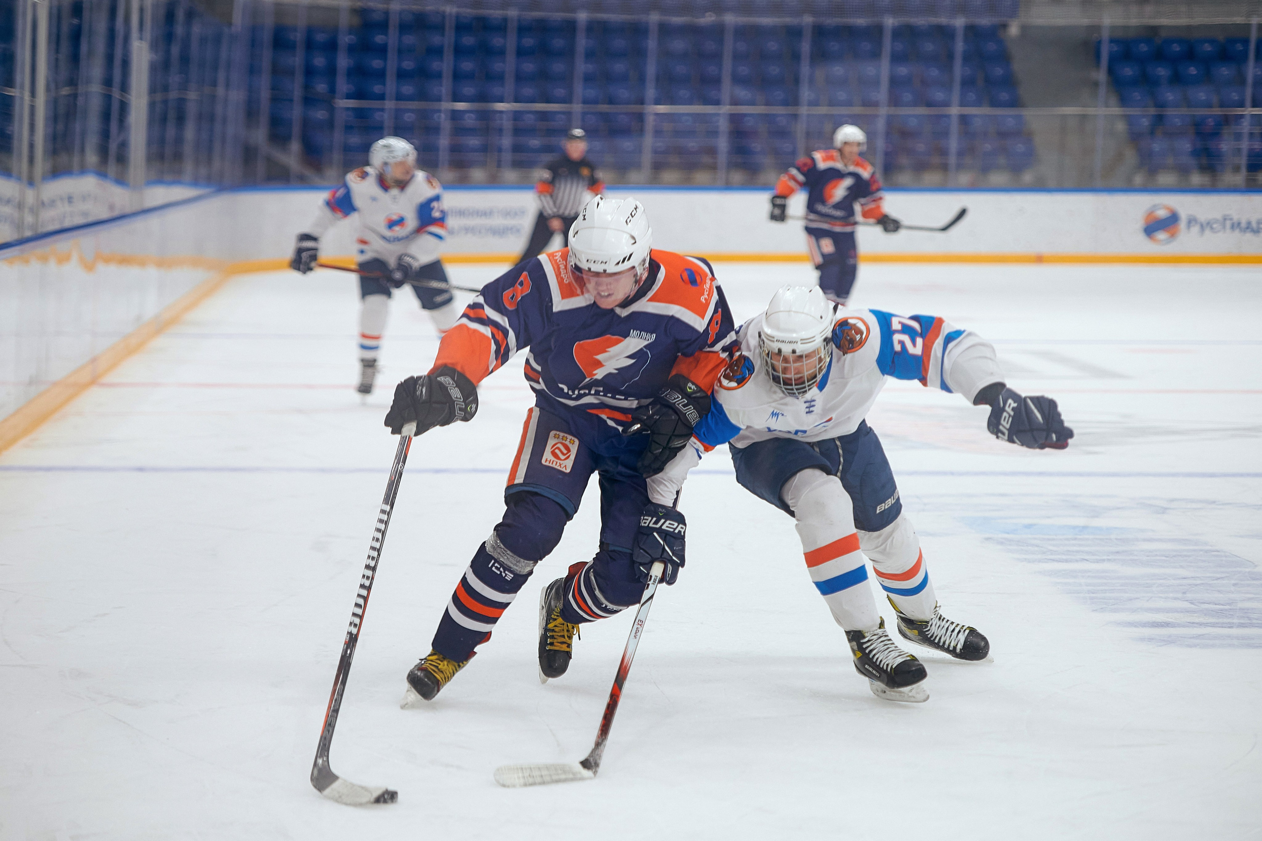 Портфолио репортажной фотосъёмки: Кристалл арена — Хоккей — РусГидро. Фотограф Яковлев Роман — Красноярск
