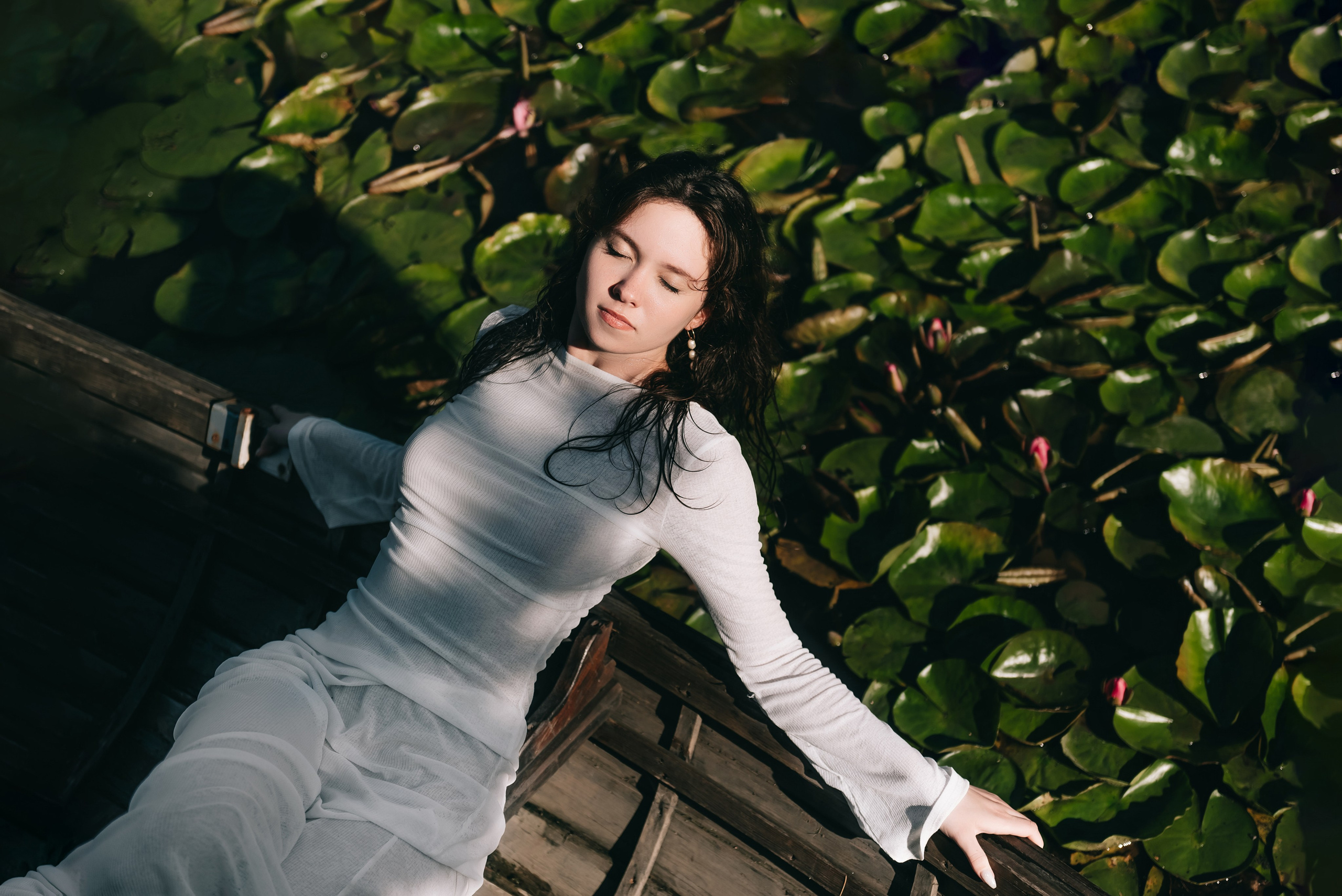 Фотосессия с кувшинками в Таёжной Заимке в г. Кемерово