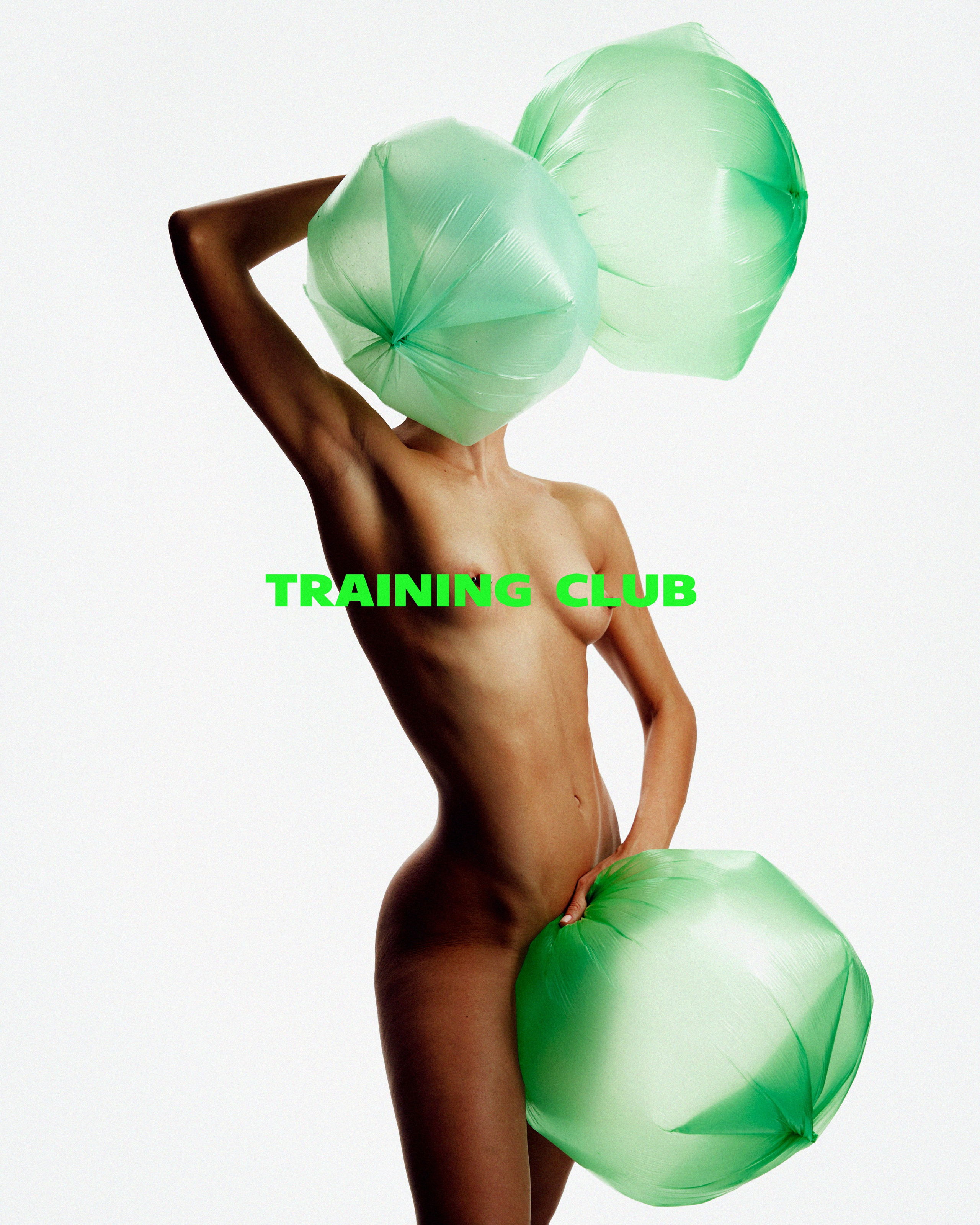 IRNBYCLUB content. Nadezhda Diskant is a Moscow and Saint Petersburg based photographer