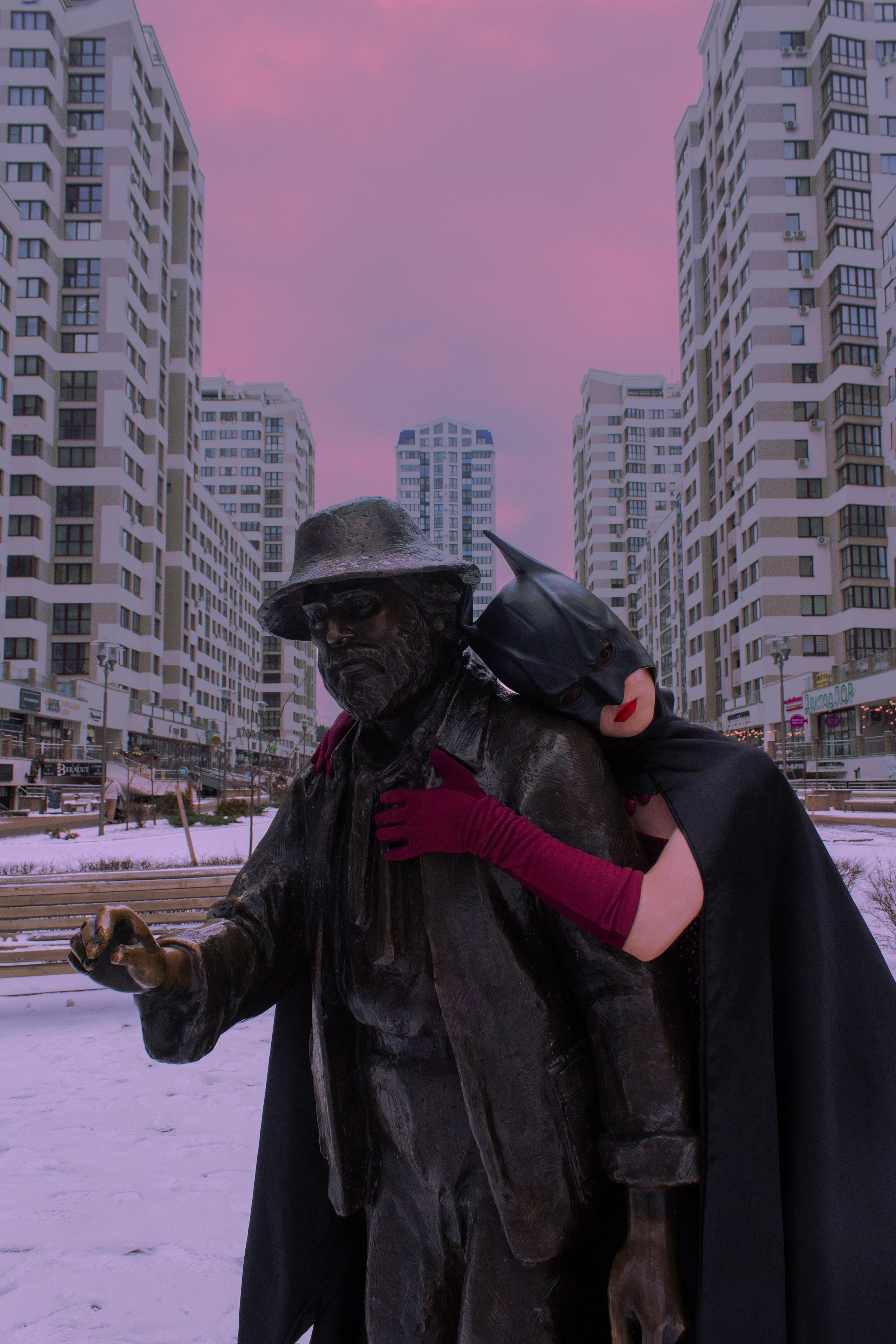 Бэтмен: женская версия