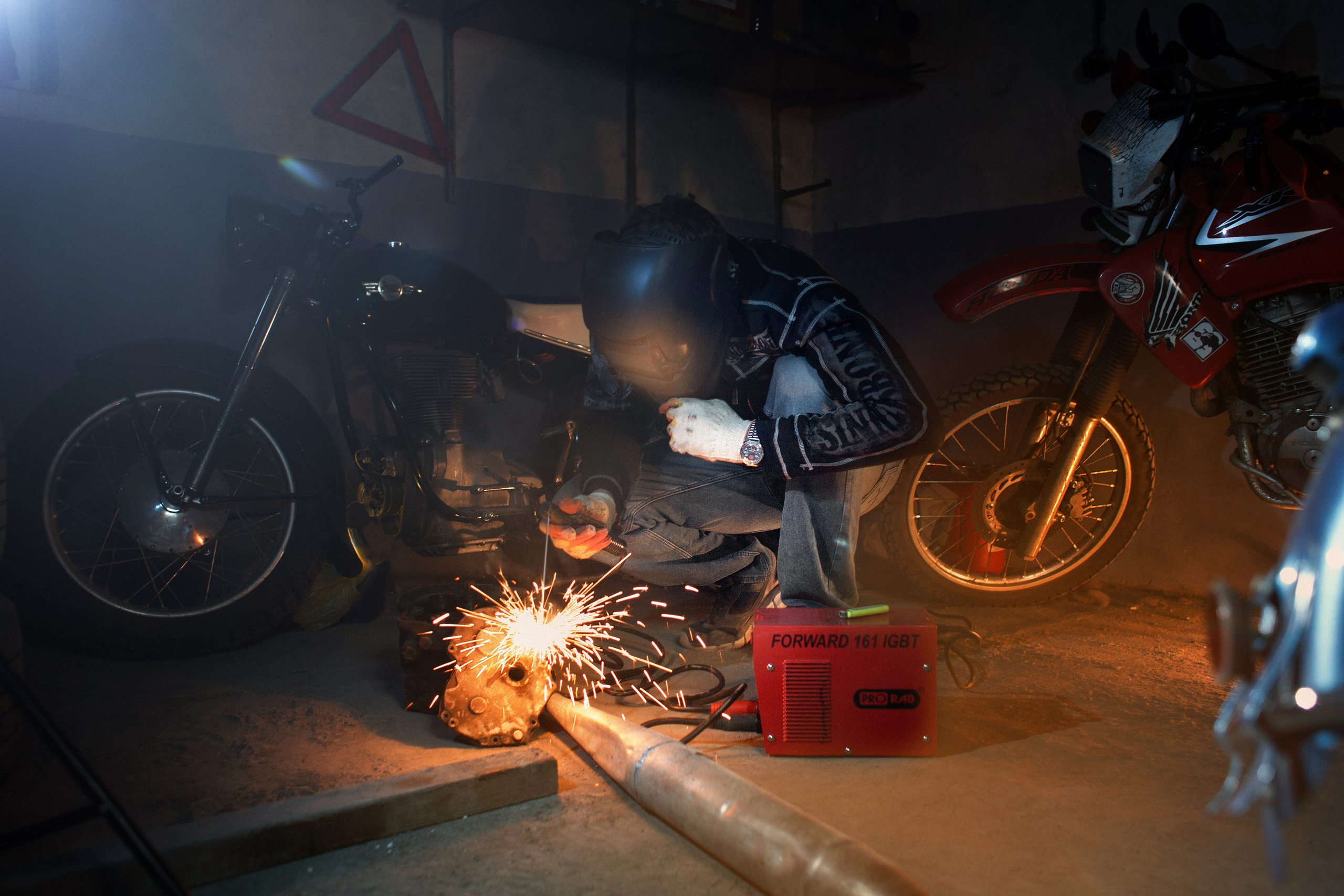 ГАРАЖ. Foto-petrovsky.ru