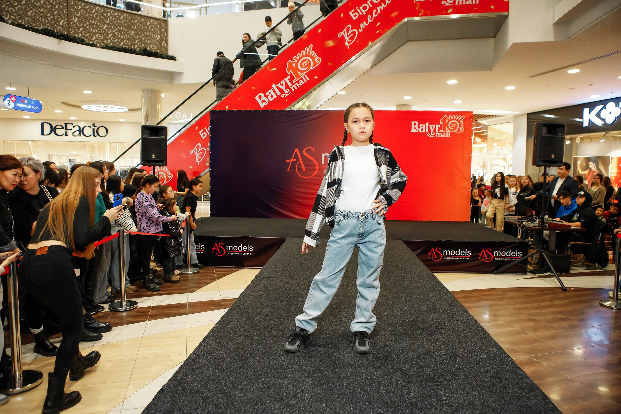 Fashion Show модельной школы AS Models. Кипятком Павлодар